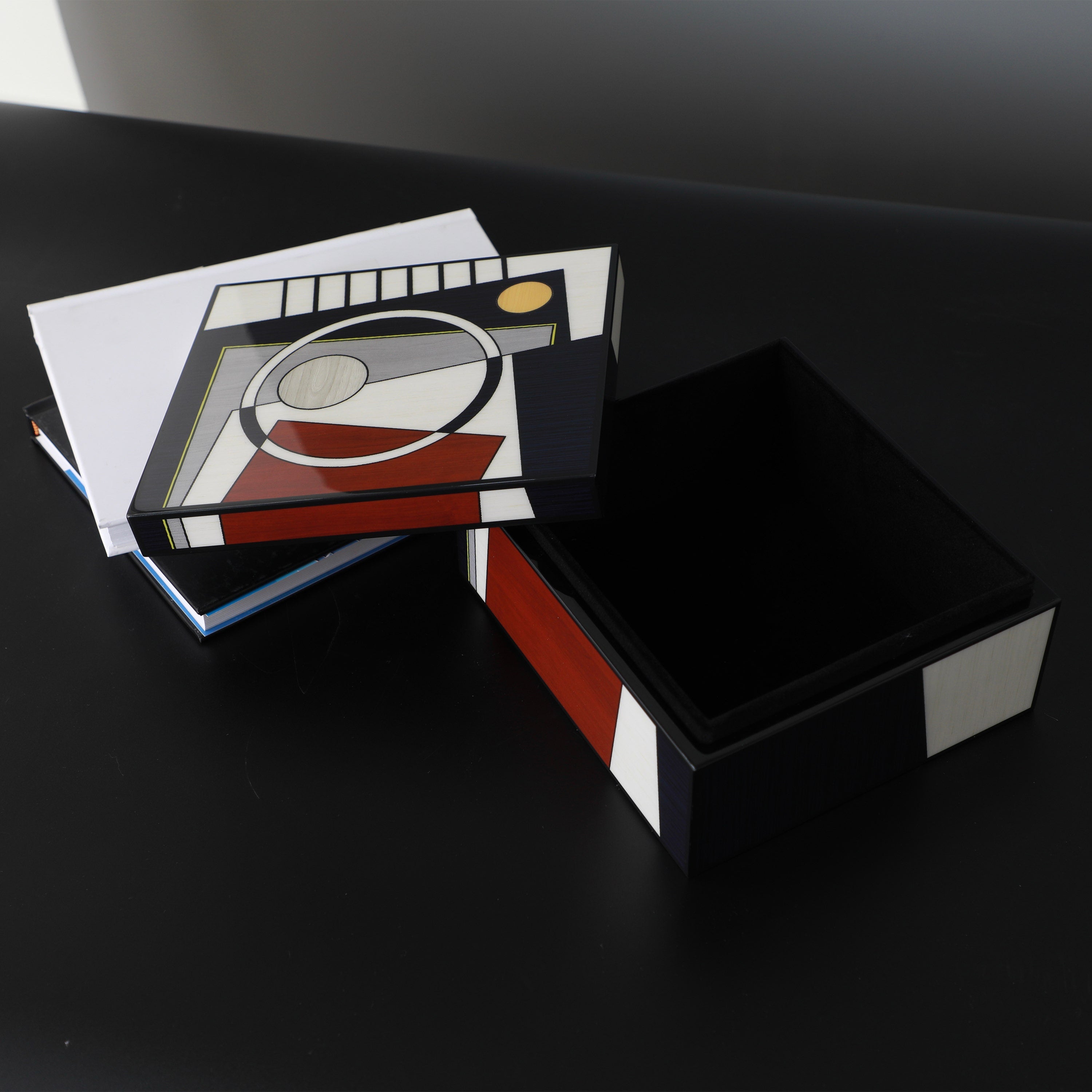 Chromatique Home Decor