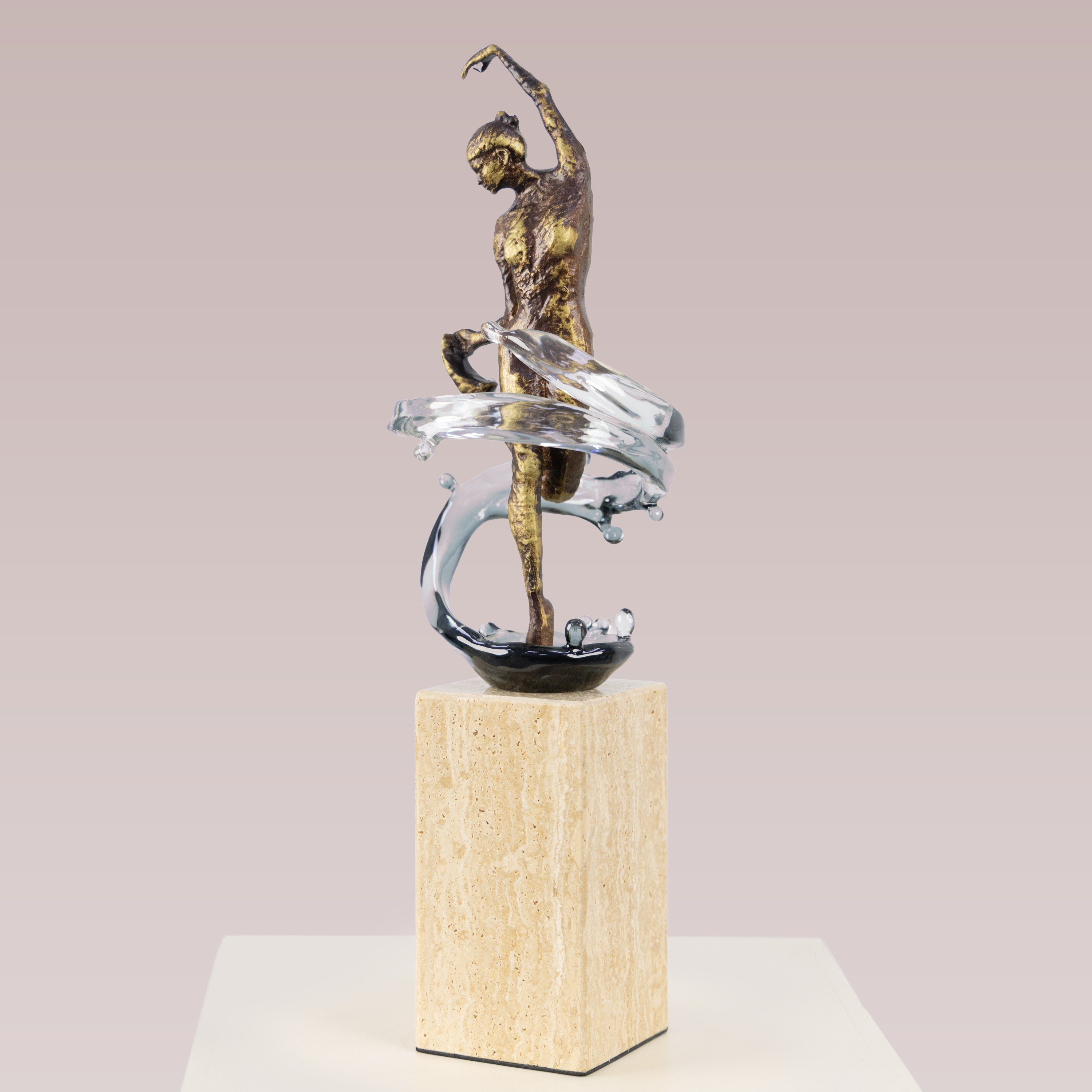 Aurum Flow Home Decor