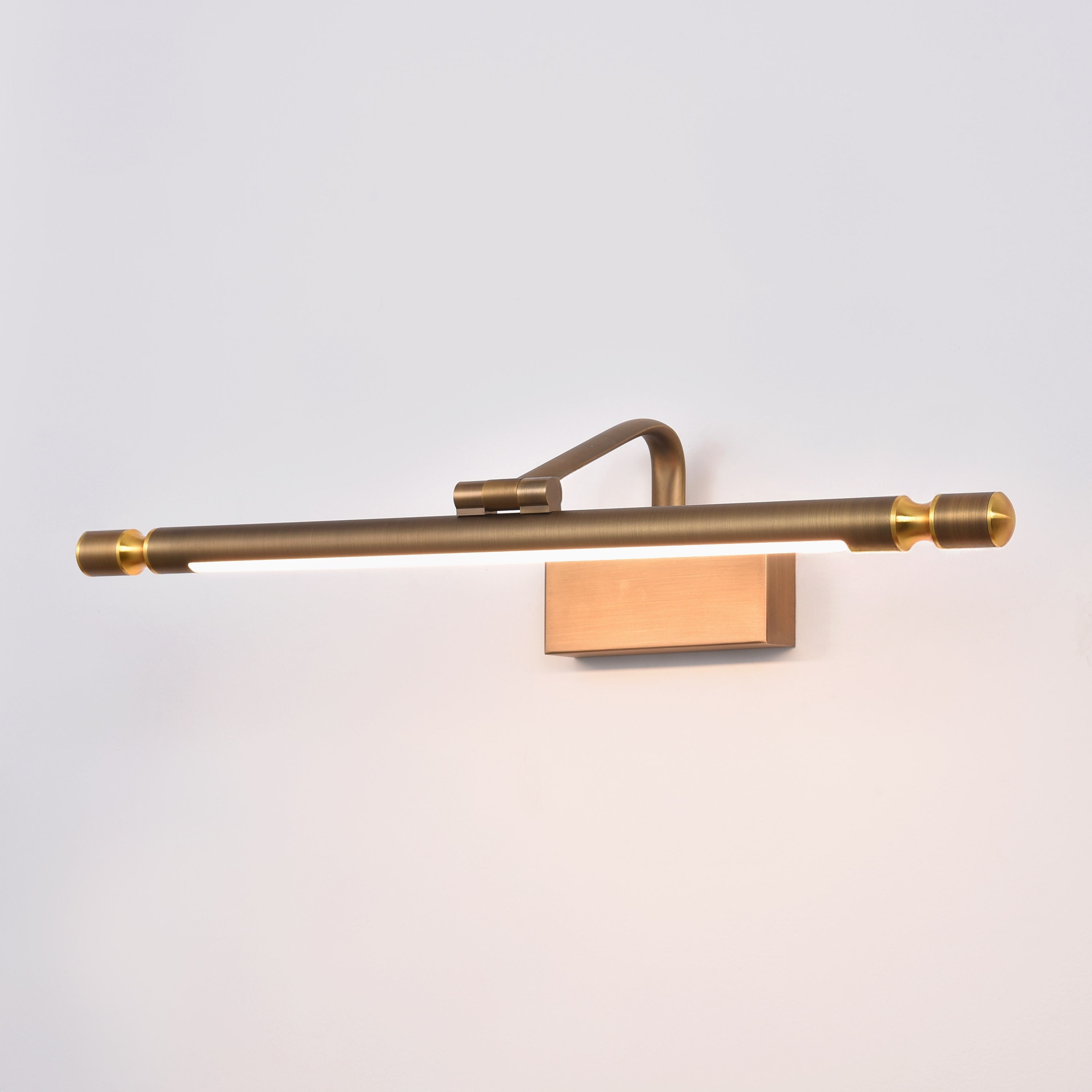 Isolate (Gold, Large) Wall Light