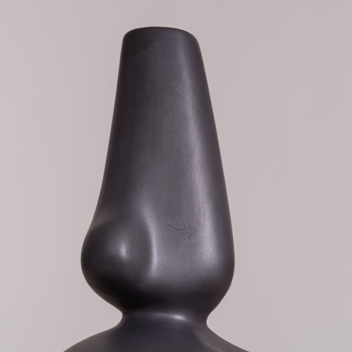 Lucky Lips (Black/ Gold) Ceramic Home Decor