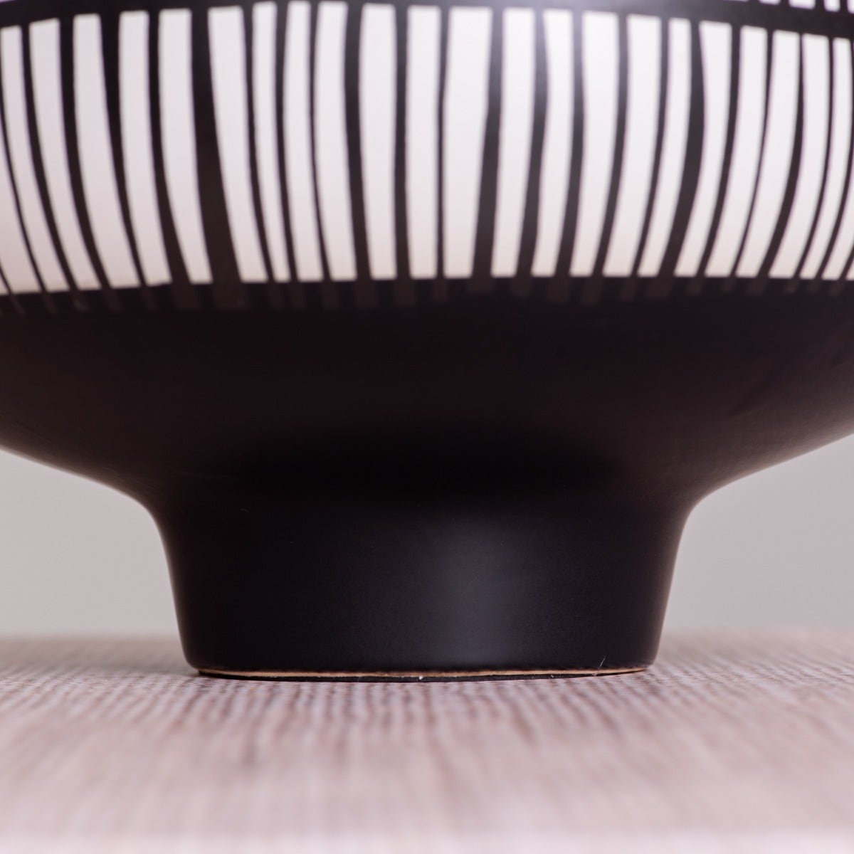 Simple Touch (Black/ White) Ceramic Vase