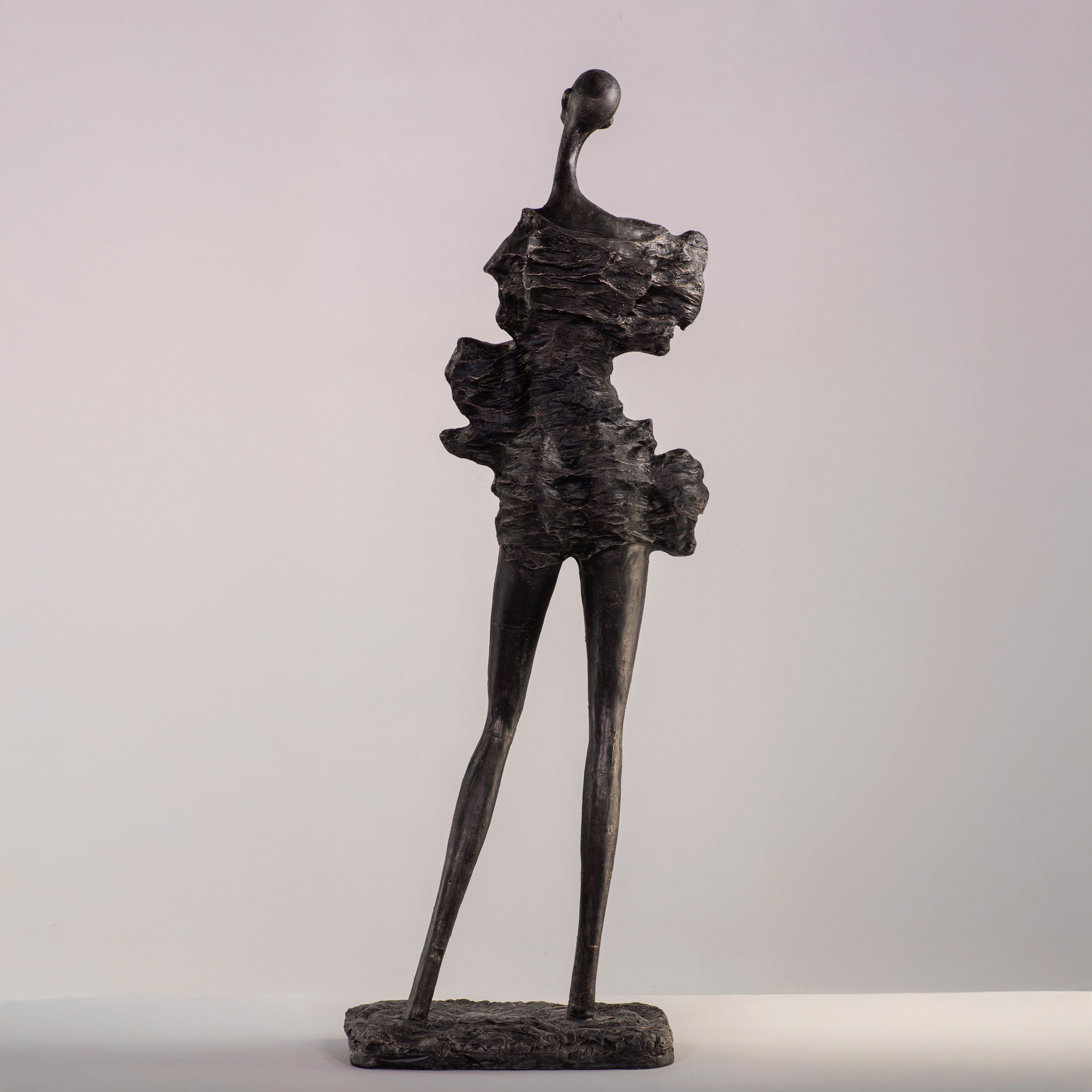 Feels Like Home (Black, Gold) Resin Home Decor