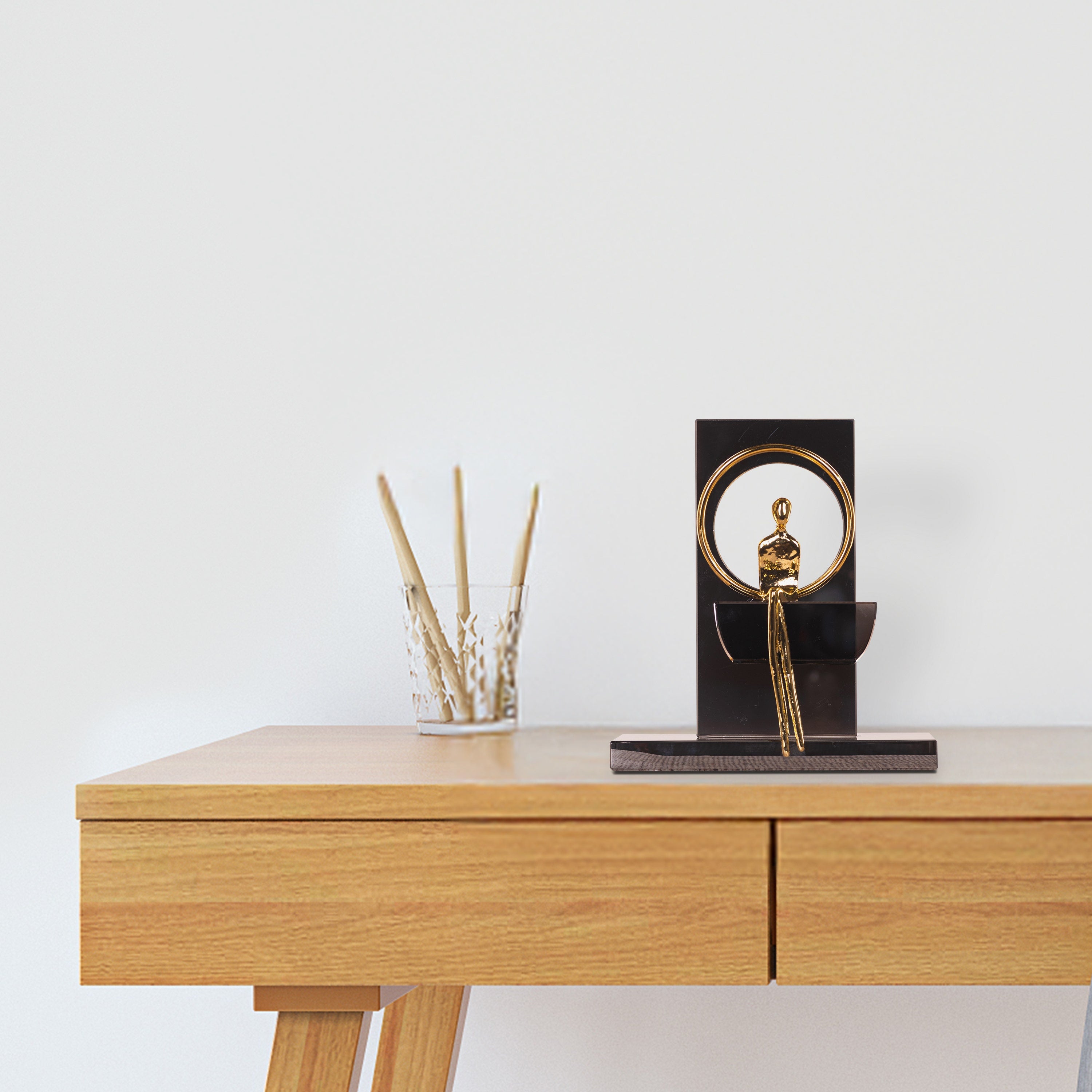 Sitting Pretty (Black, Gold) Glass Home Decor