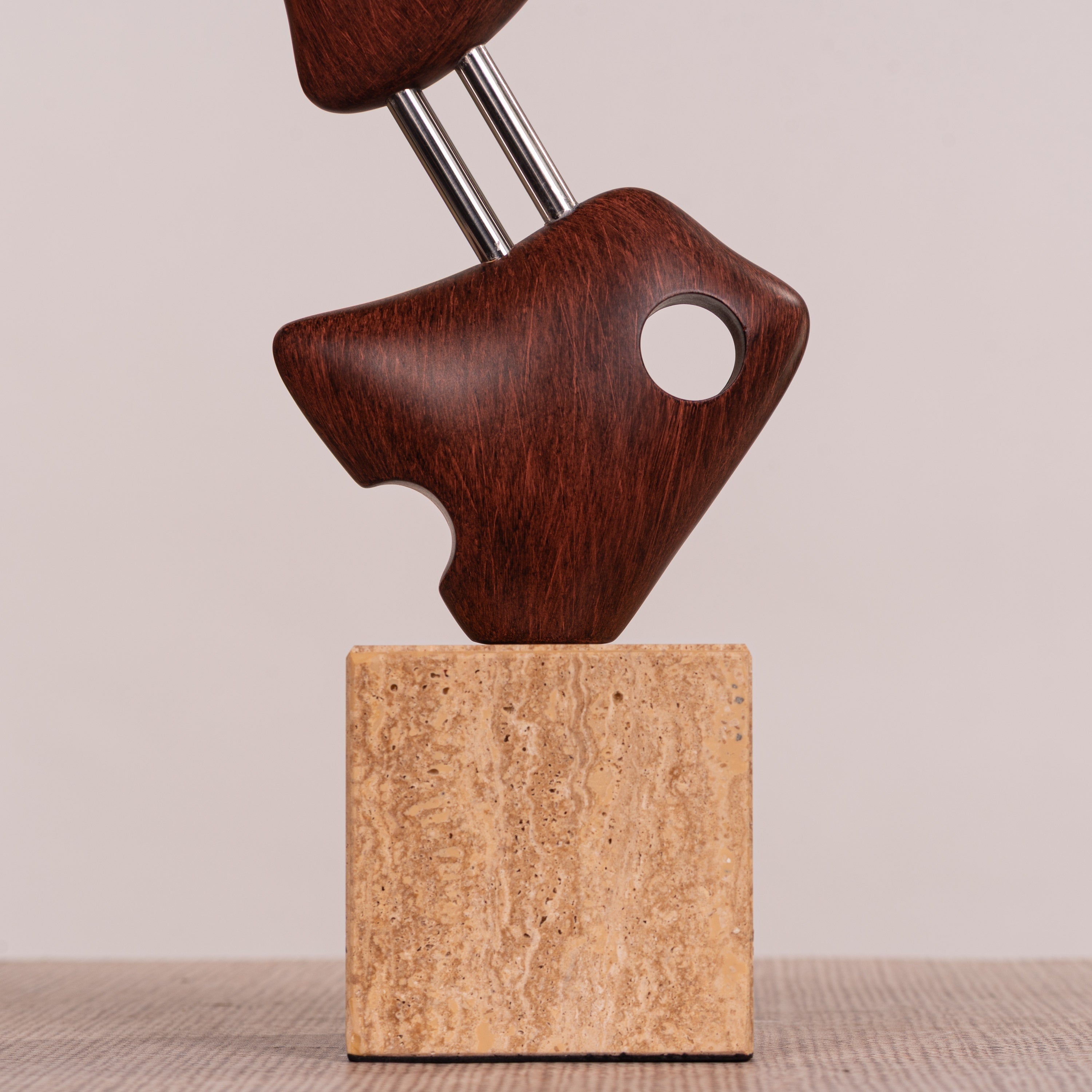 Linked Drift (Brown)  Home Decor