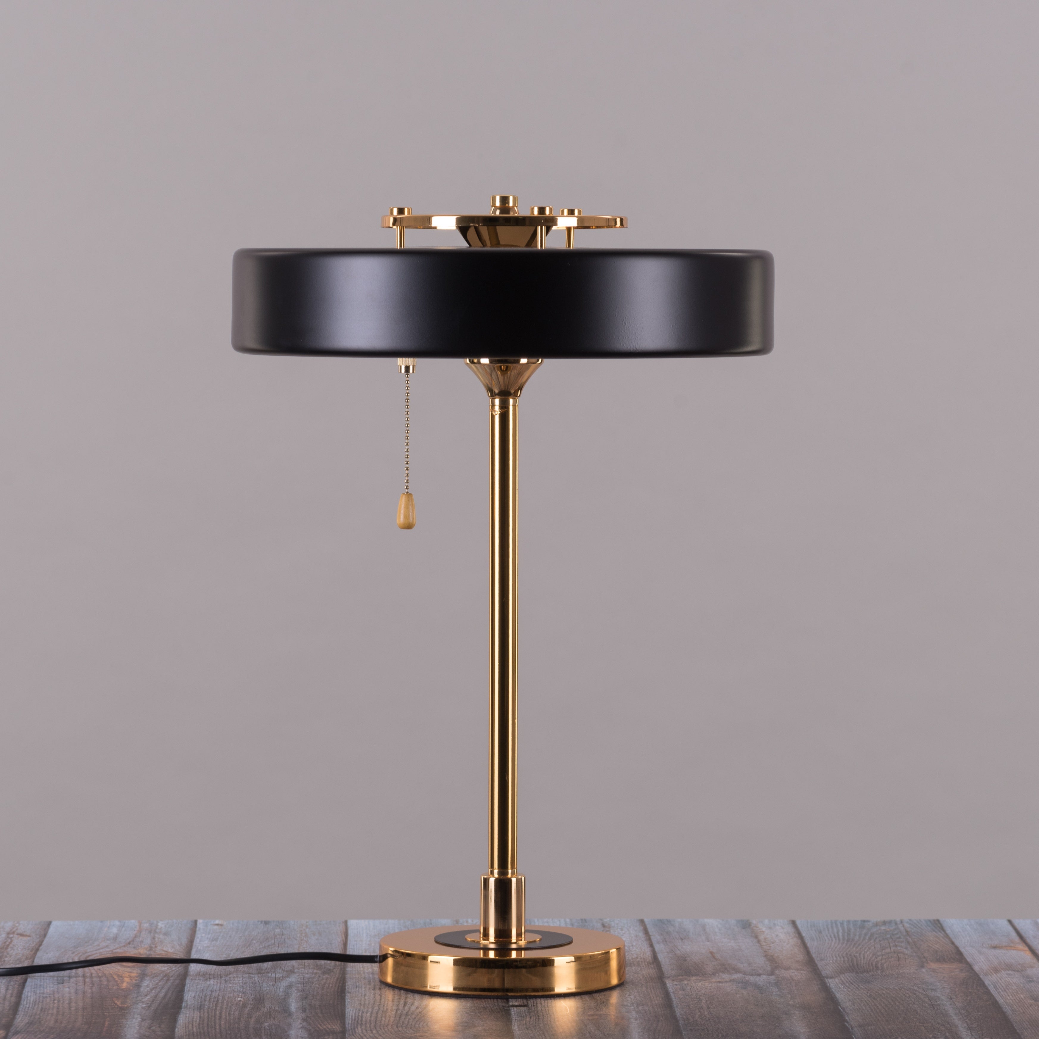 Pull The Plug (Matte Gold) Table Lamp