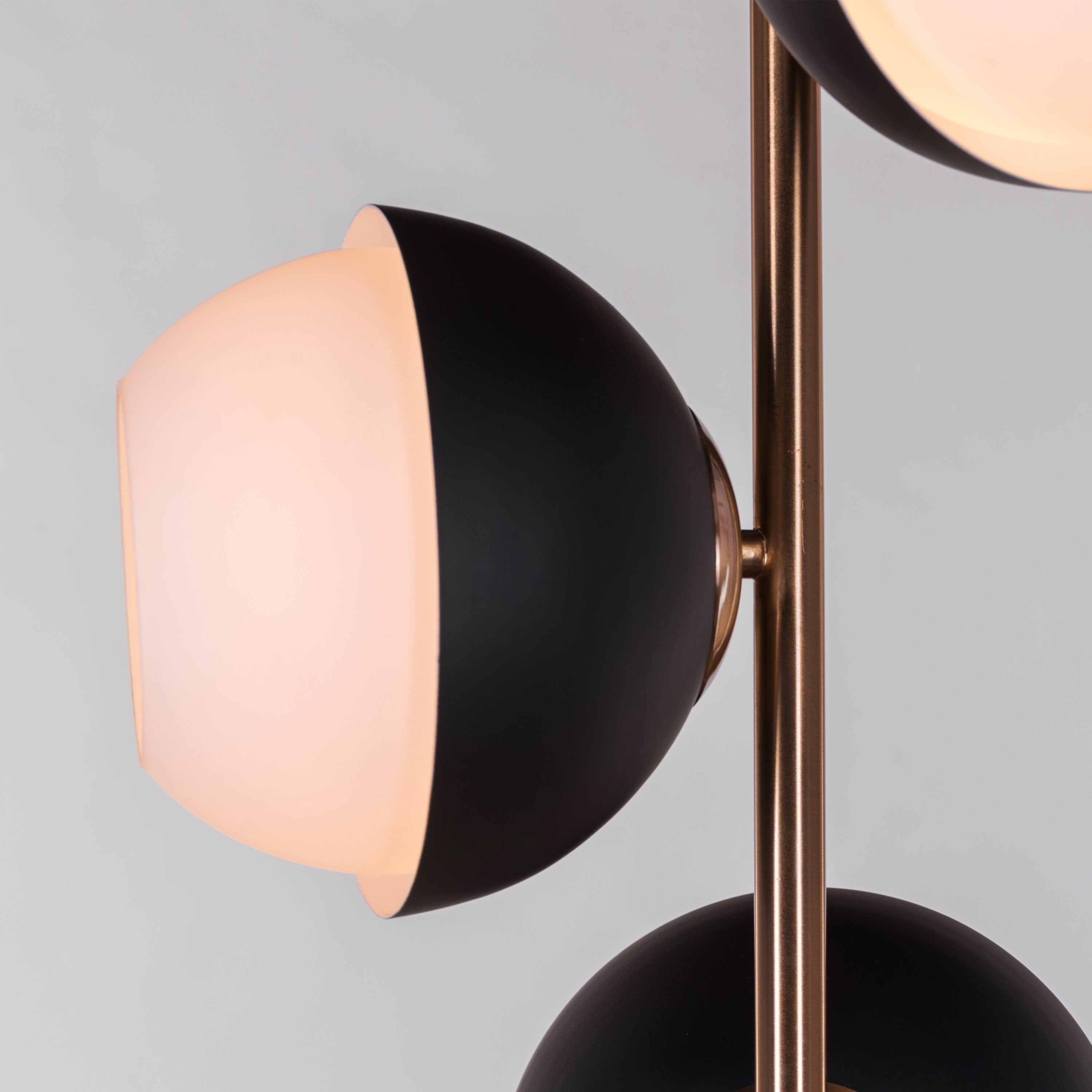 Addiction (Gold) Marble Floor Lamp