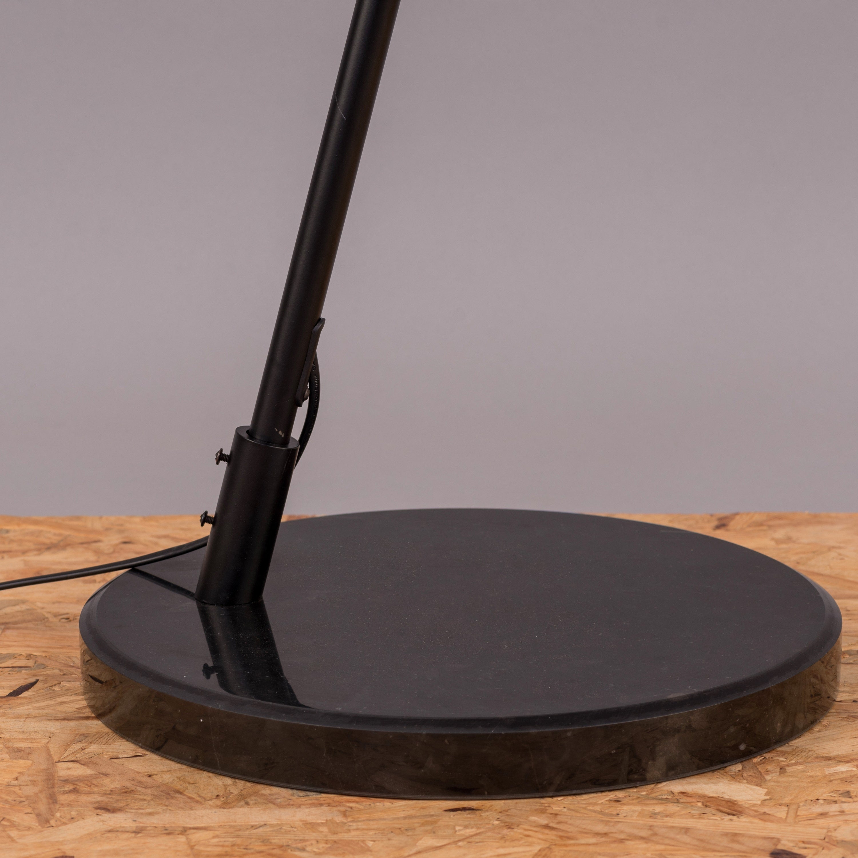 It's A Wrap (Black) Marble Floor Lamp