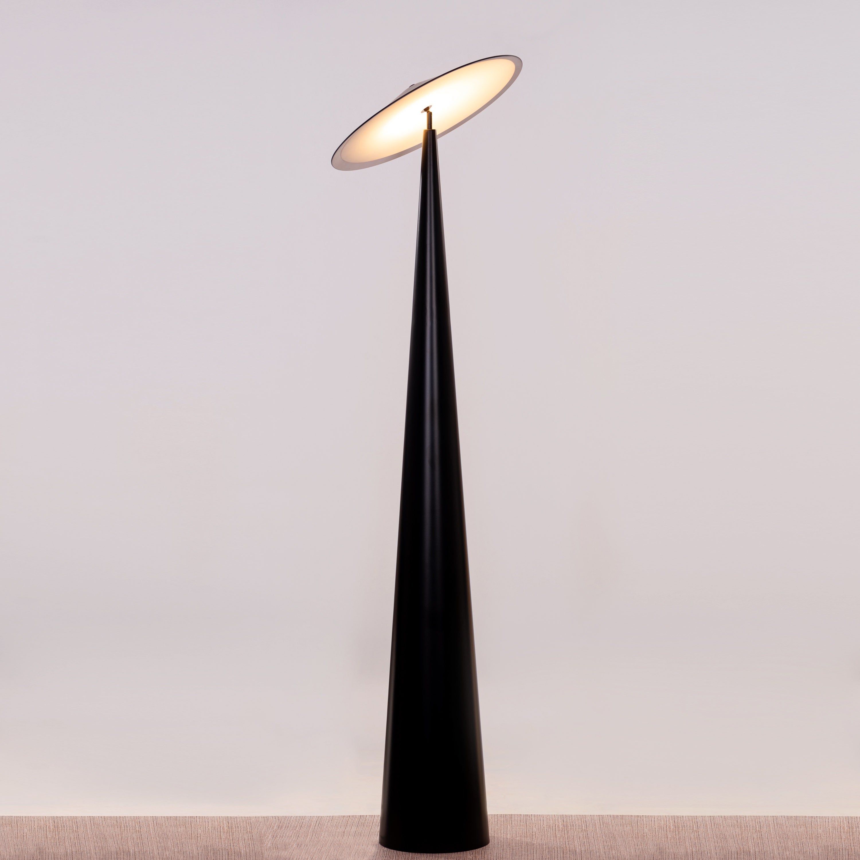 Can't Quit Me (Black) Built-In LED Floor Lamp