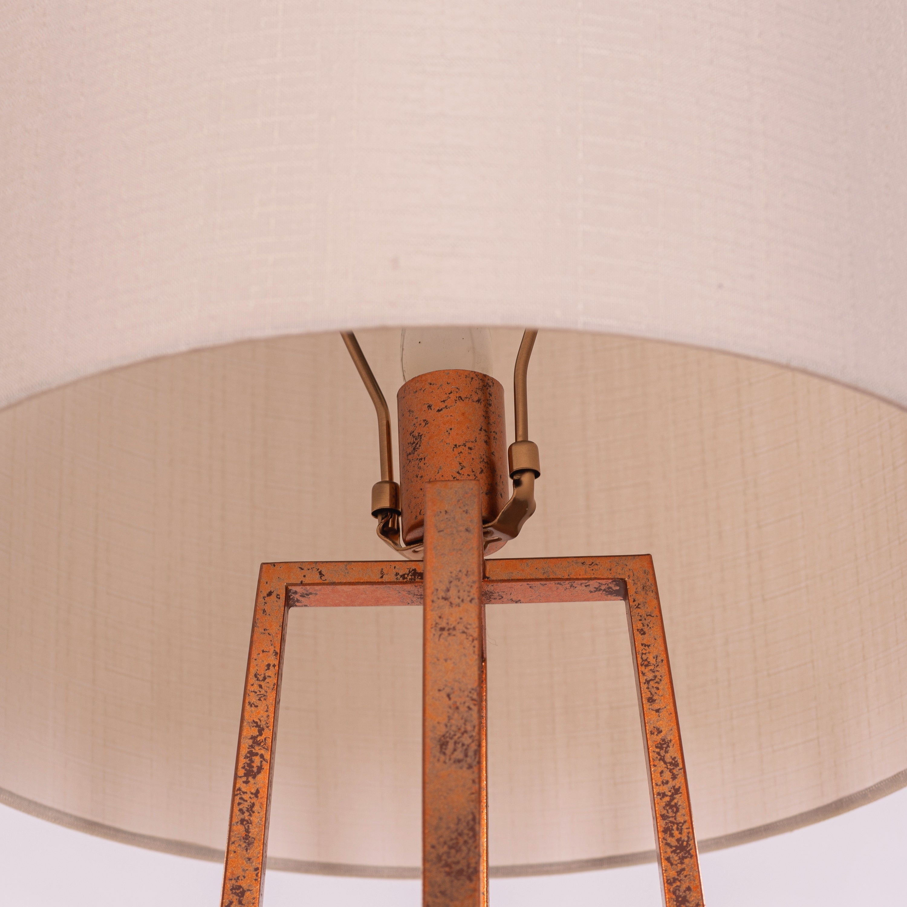 Sweet Escapade (Antique Gold, Off-White) Metal Floor Lamp