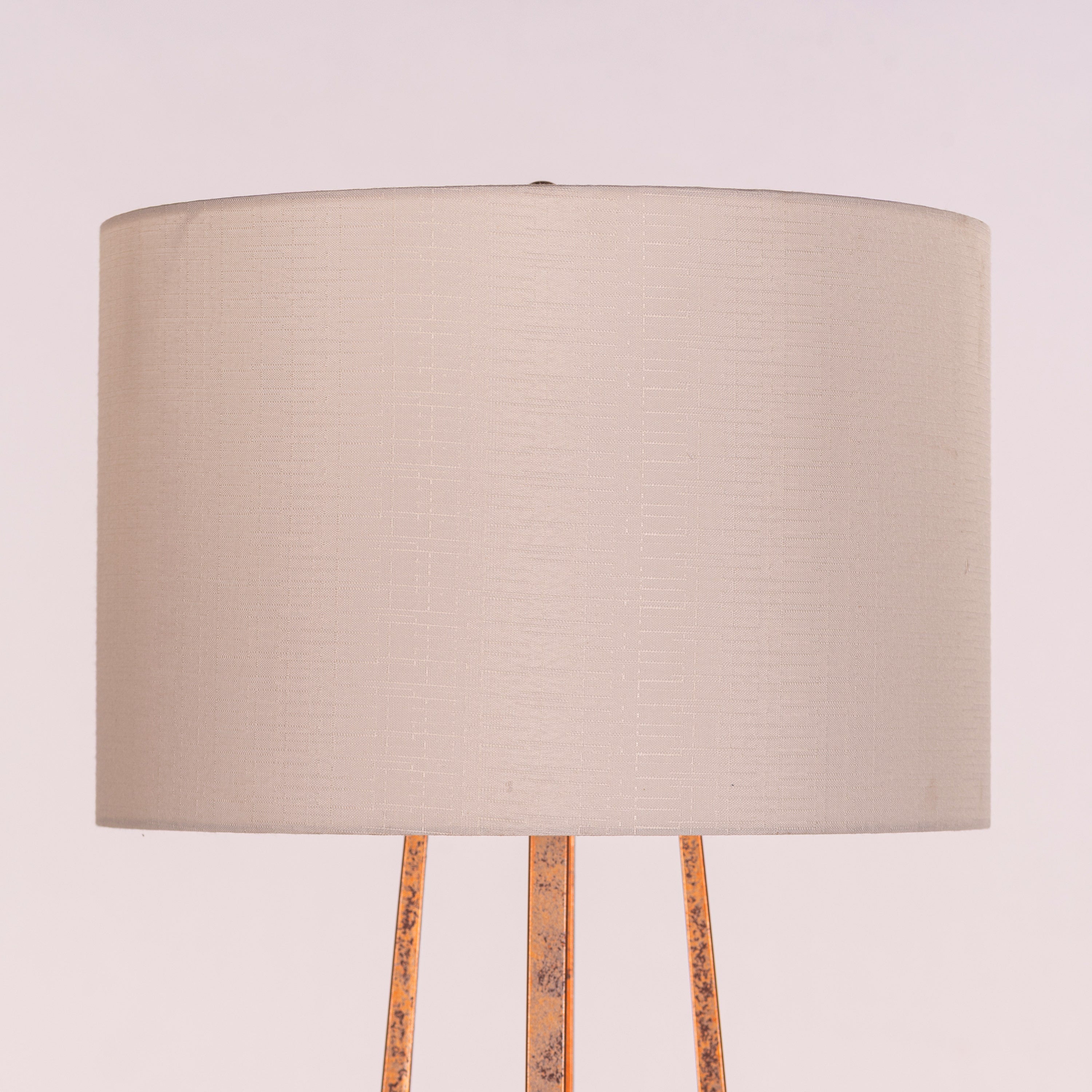 Sweet Escapade (Antique Gold, Off-White) Metal Floor Lamp