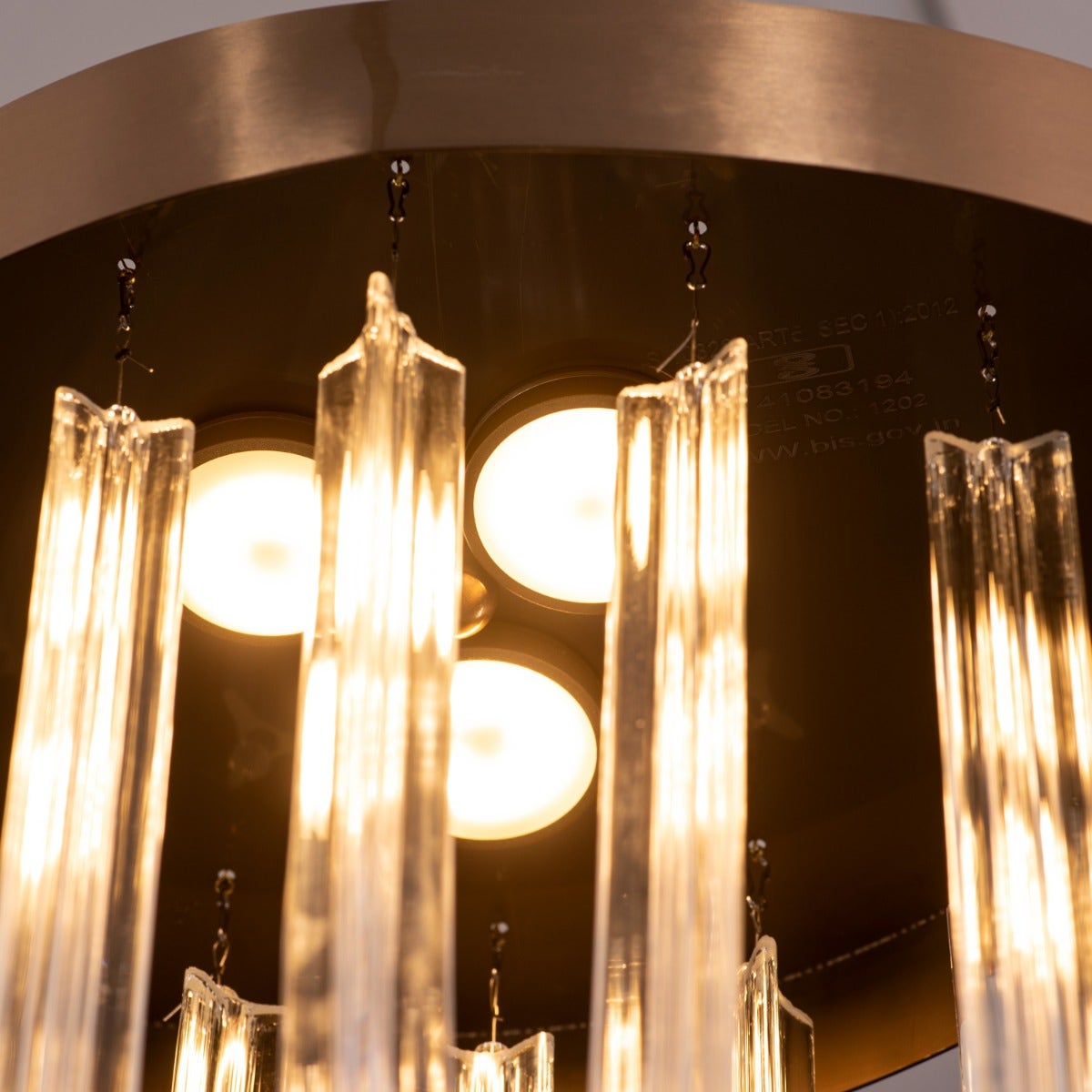 Read The Room (Gold, Built-In LED) Pendant Light