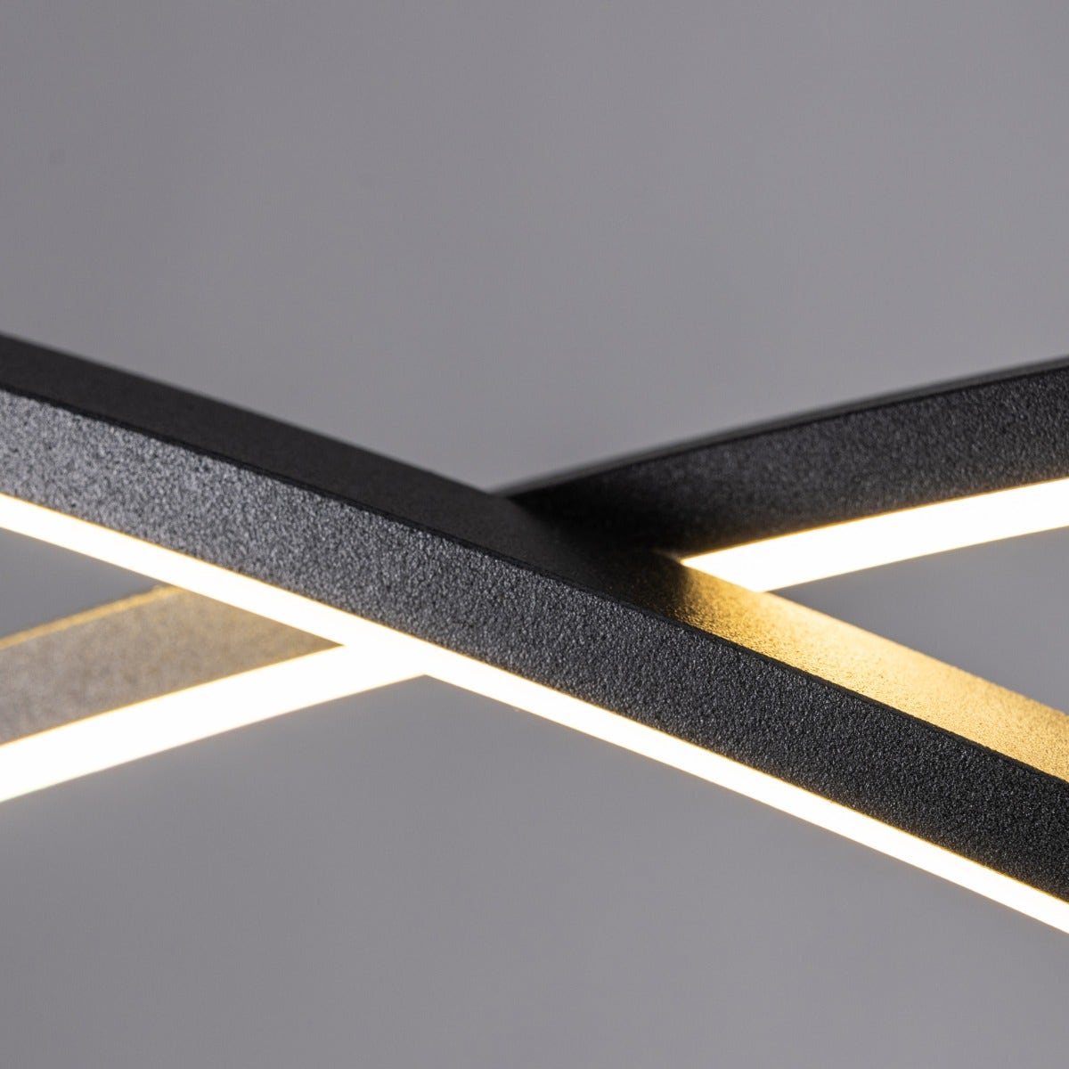 Half Mast (Large, Black, 3 Color Dimmable LED with Remote Control) Chandelier