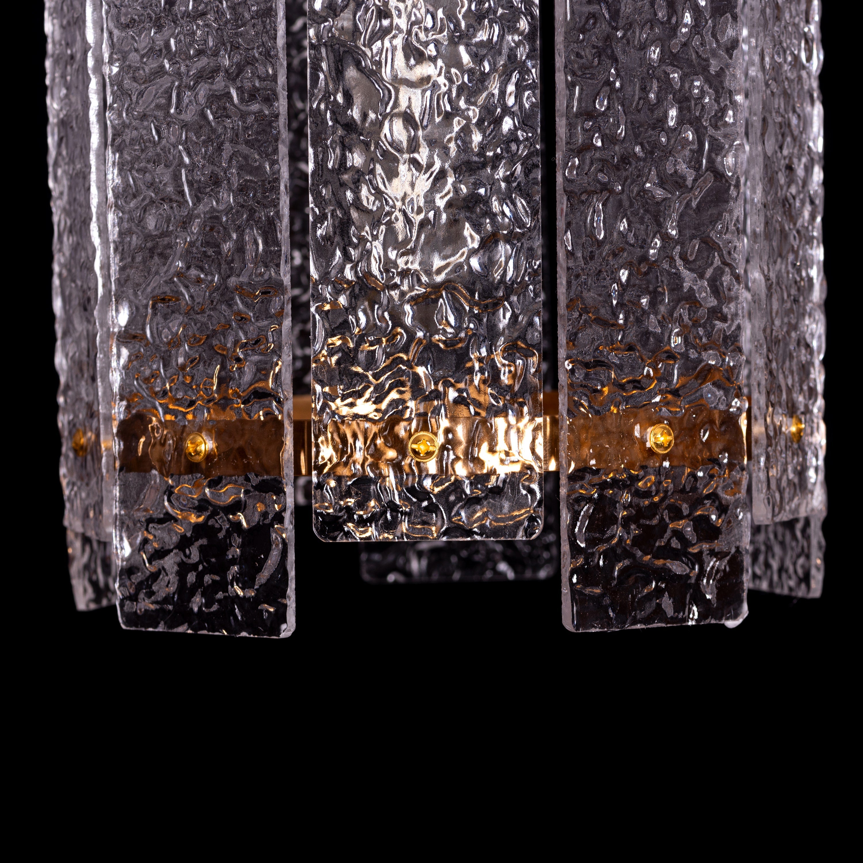 Thriving (Large, Gold) Textured Pendant Light