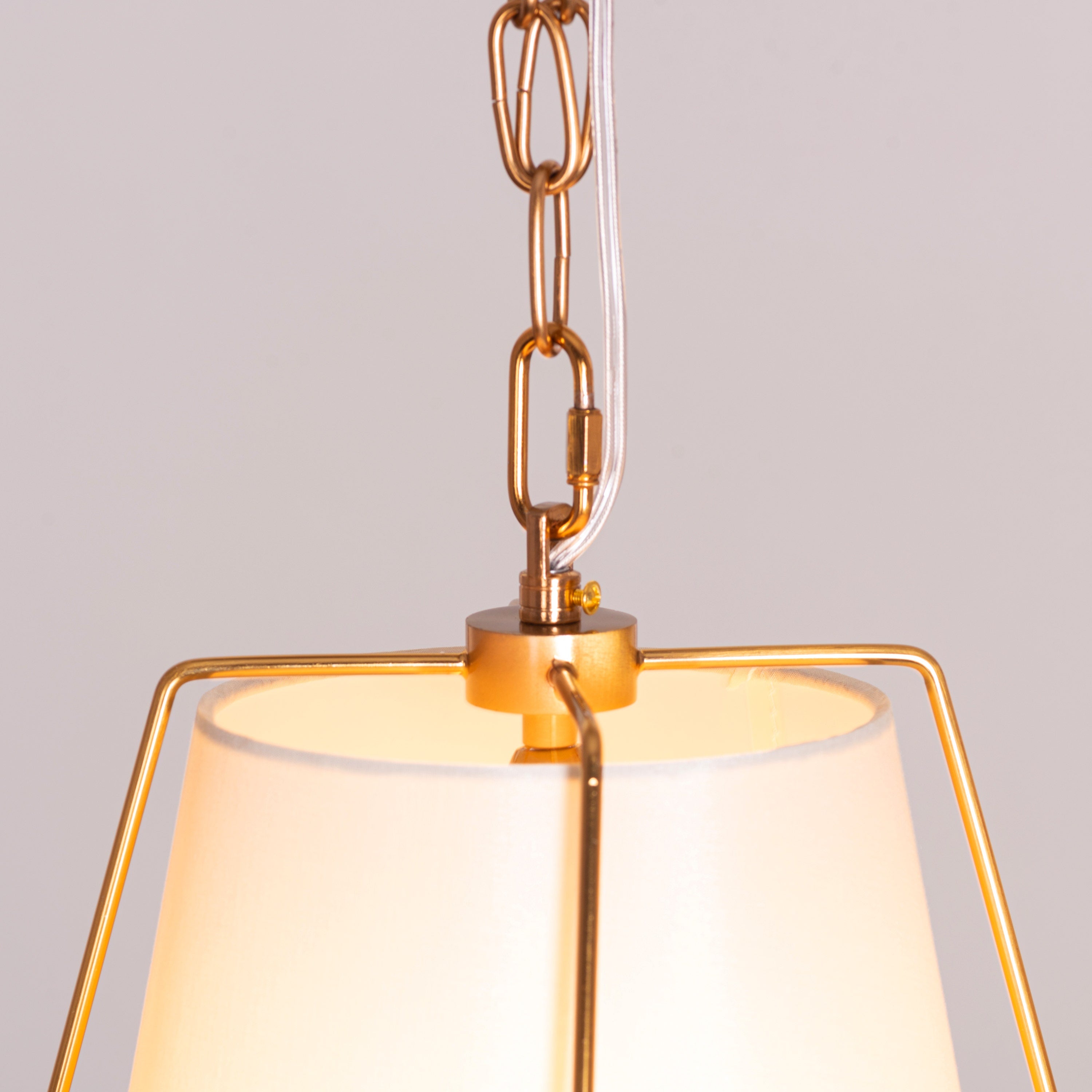 Woke Up Smiling (Gold, Cream) Pendant Light