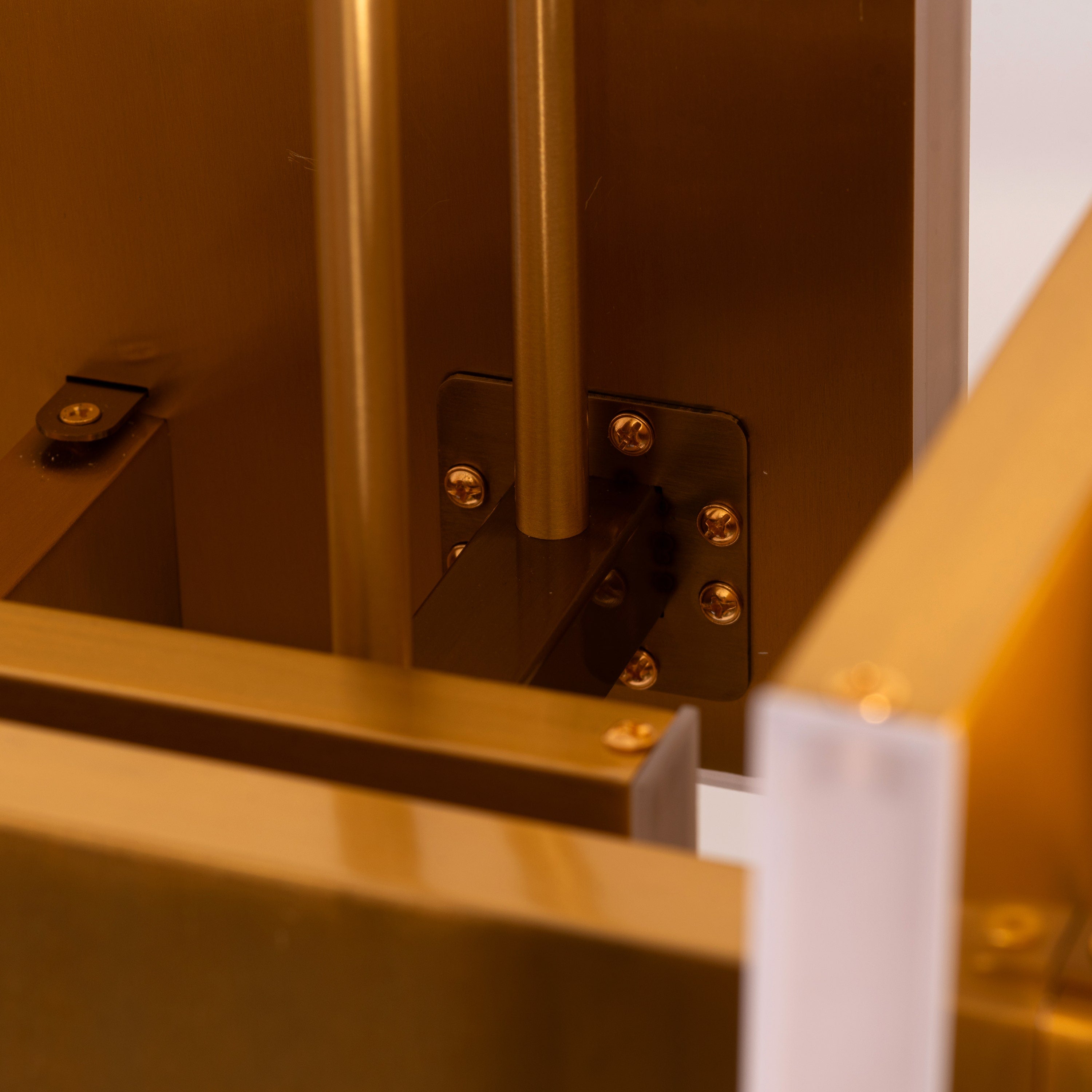 Fires Of Heaven (Medium, Grunge Gold, 3 Color Dimmable LED with Remote Control) Chandelier