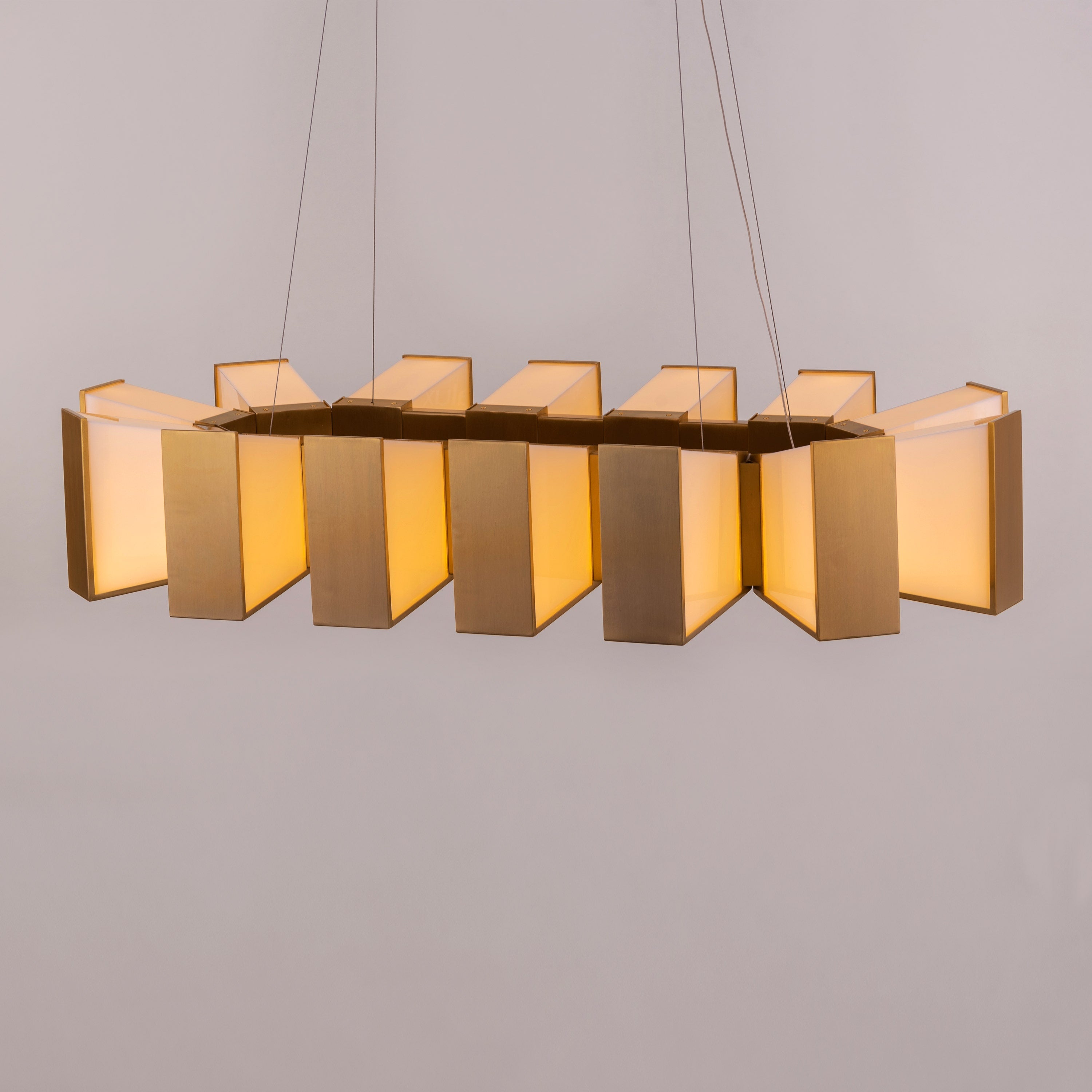 Daydreamer (Large, Oval, Gold, 3 Color Dimmable LED with Remote Control) Chandelier