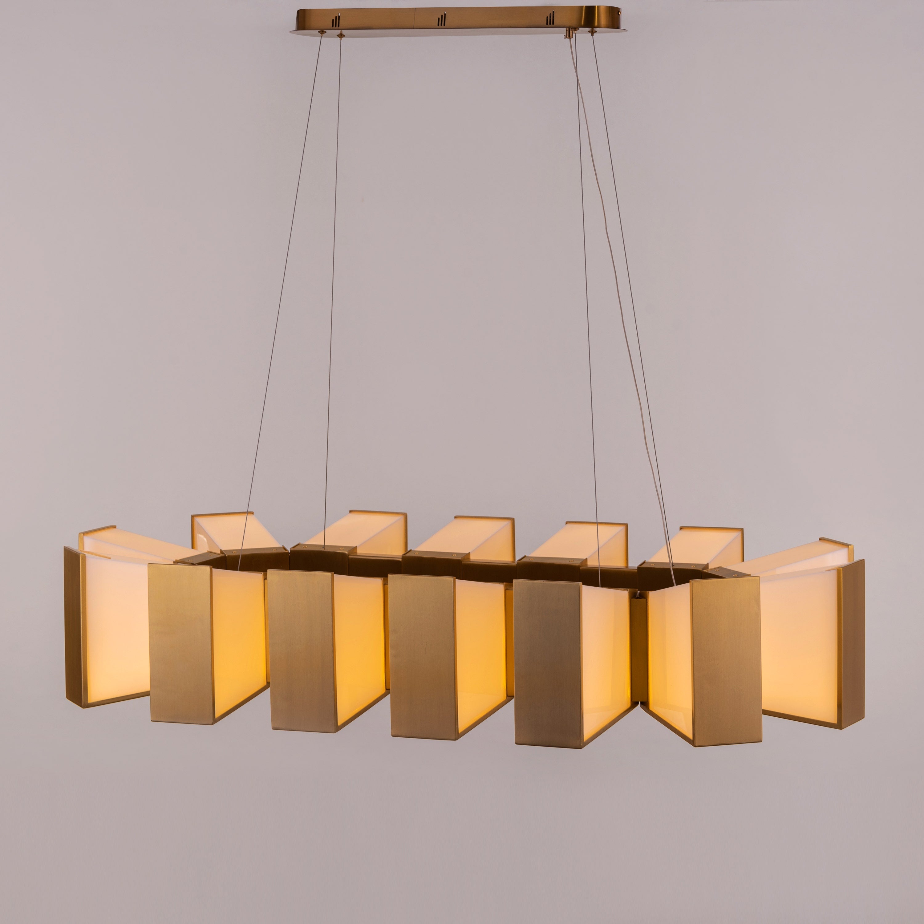 Daydreamer (Large, Oval, Gold, 3 Color Dimmable LED with Remote Control) Chandelier