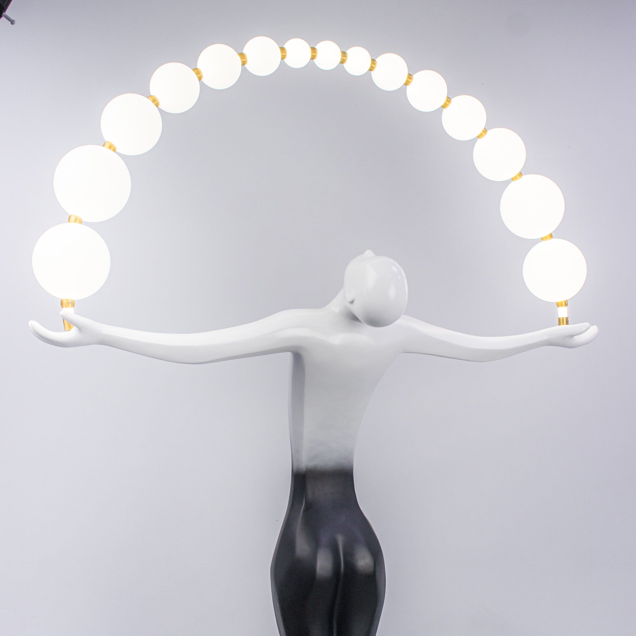 Applause All Around Floor Lamp