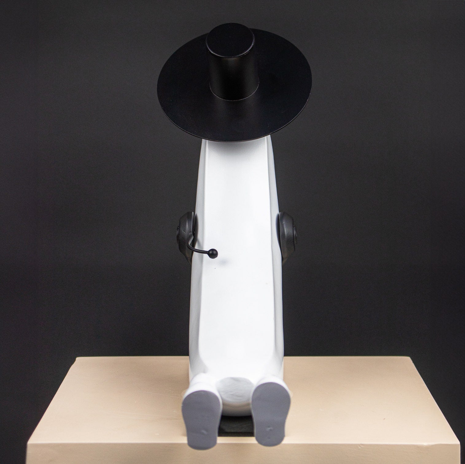 Lounger Luminaire Home Decor