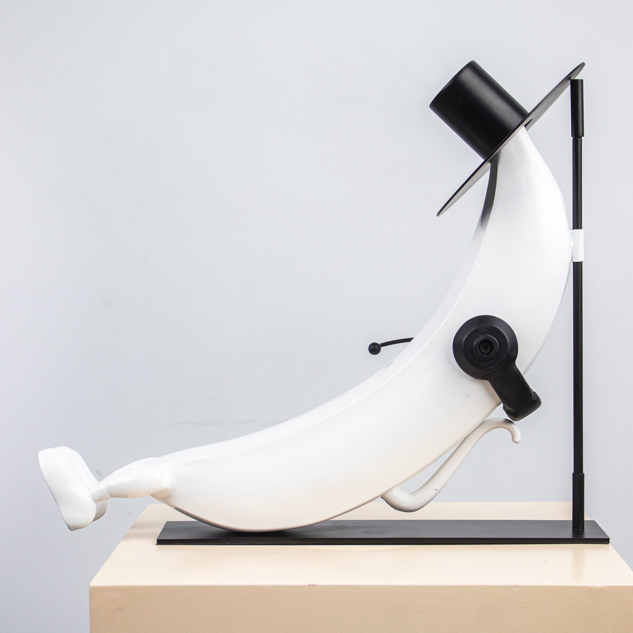 Lounger Luminaire Home Decor