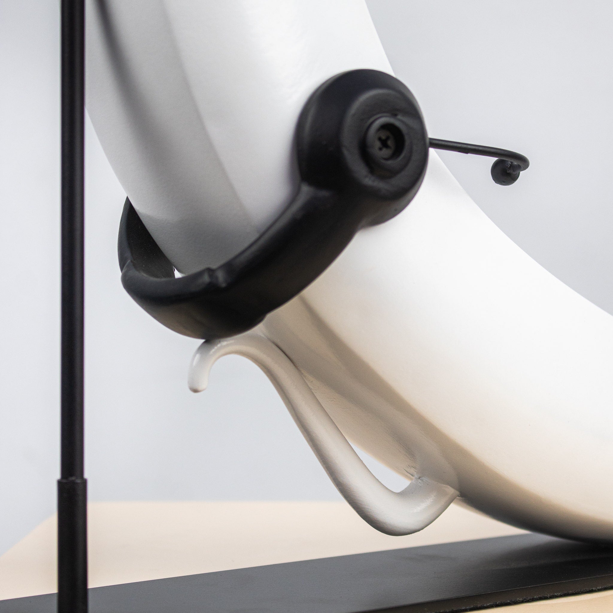 Lounger Luminaire Home Decor