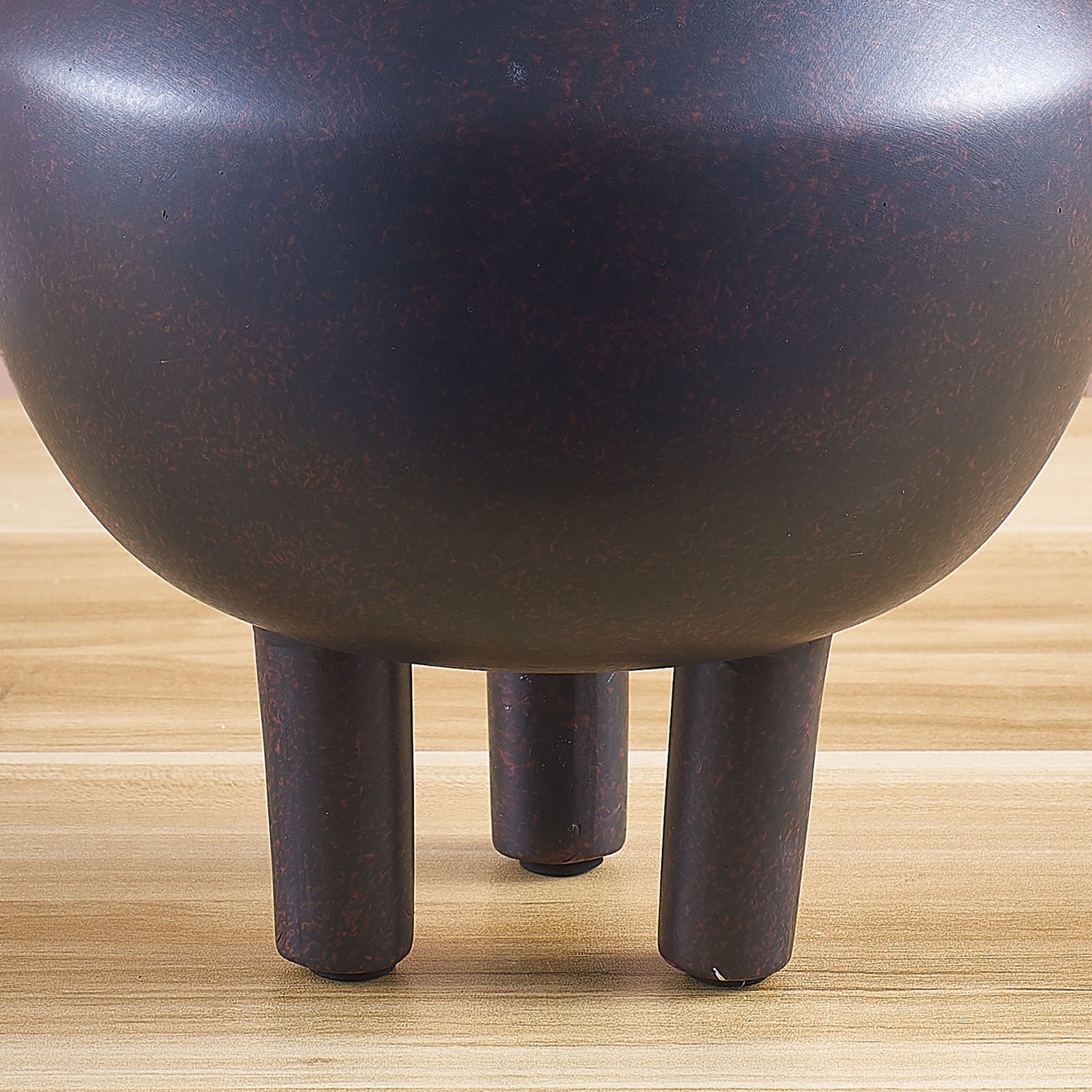 Terra Cotta Herat (Black)   Ceramic