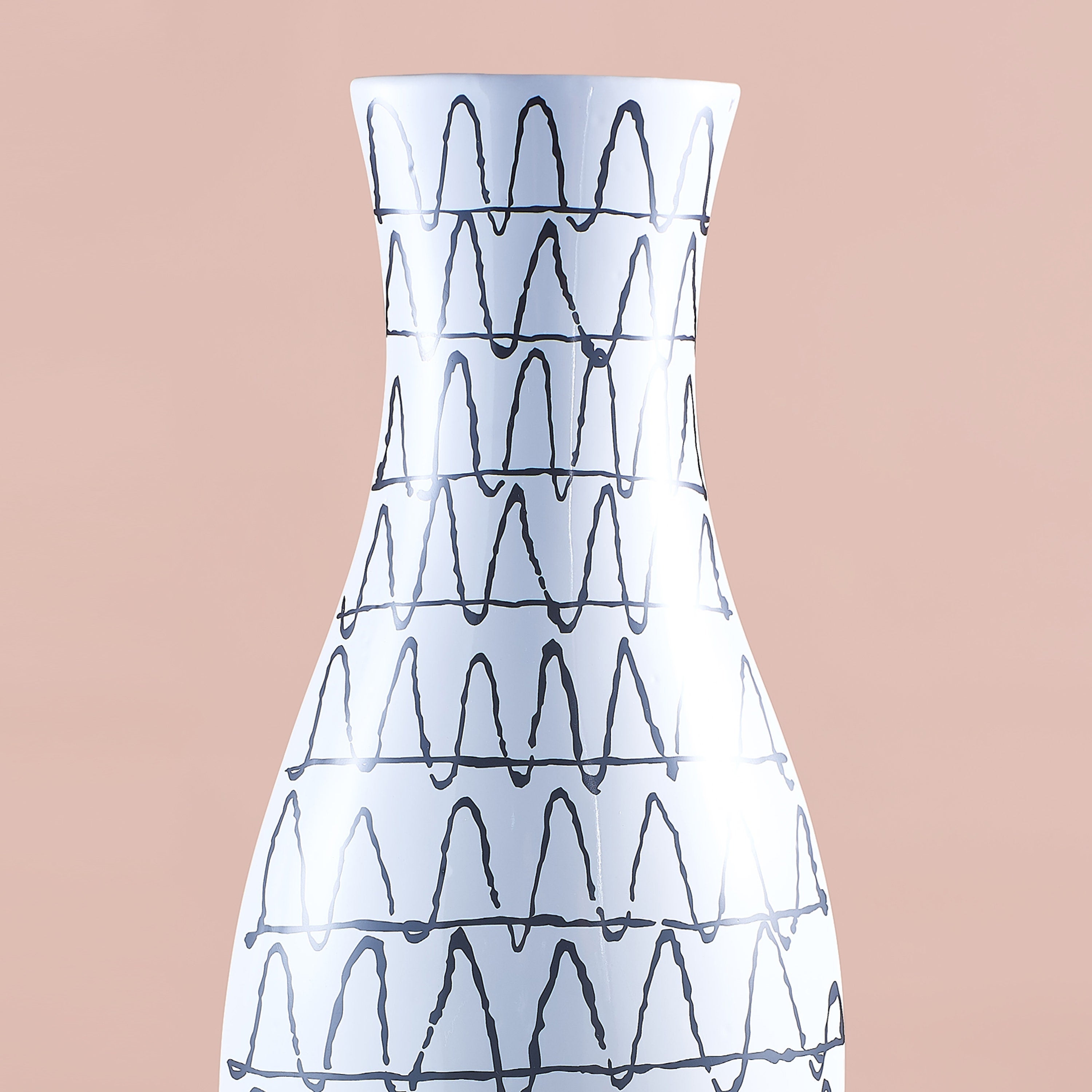 Standalone (White/Black) Ceramic