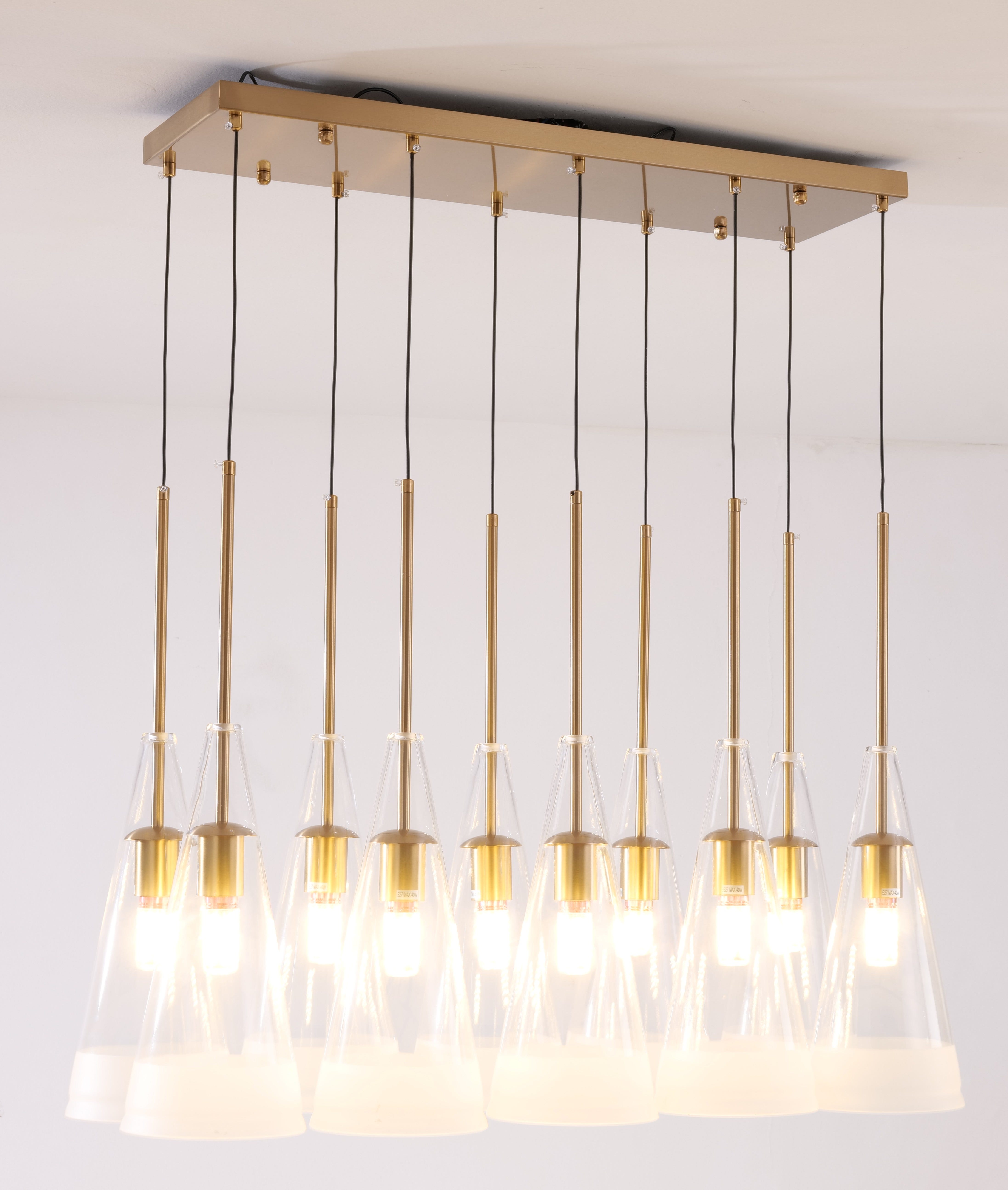 Vernus On A Vesma(Clear Glass) Chandelier