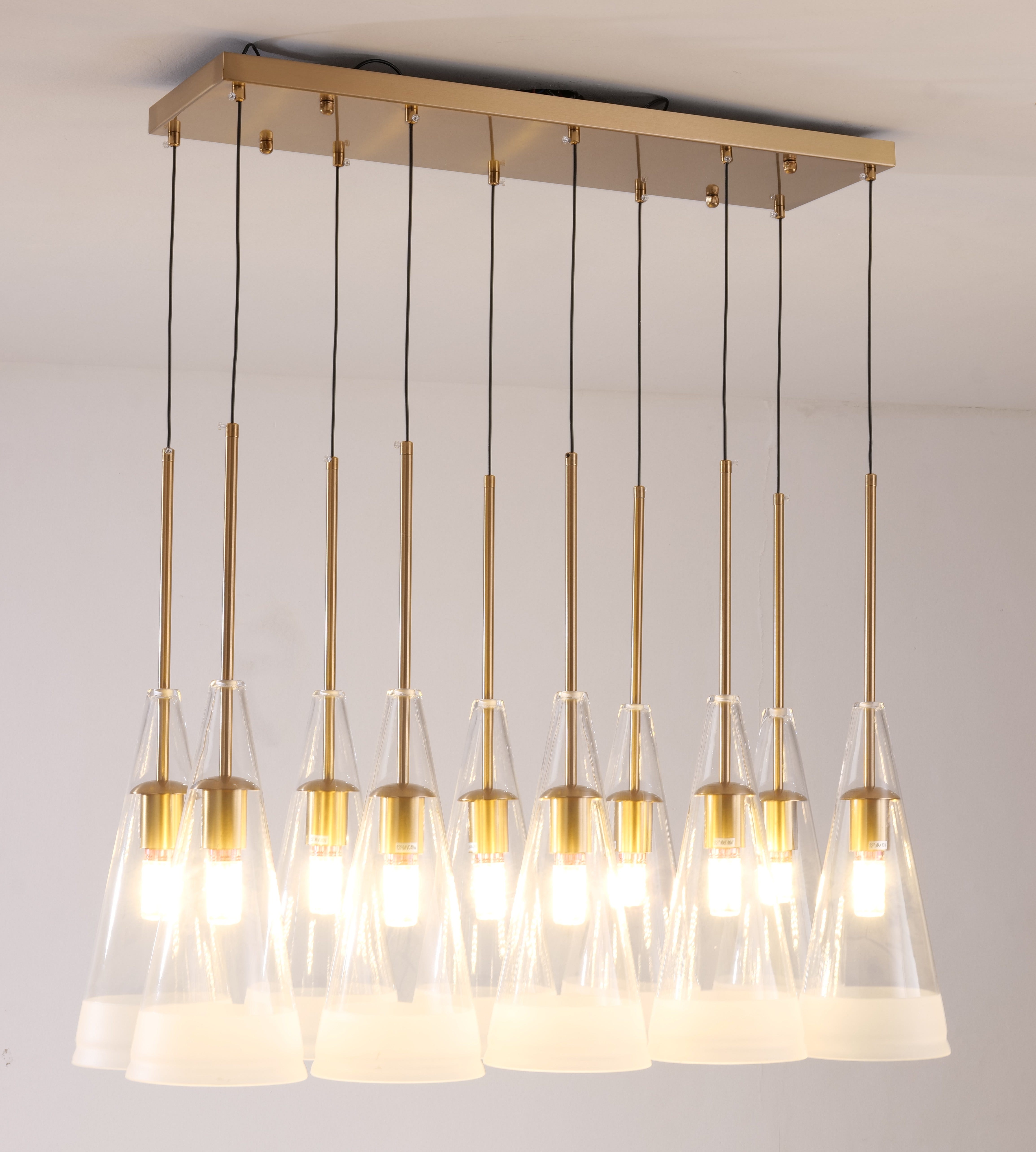 Vernus On A Vesma(Clear Glass) Chandelier