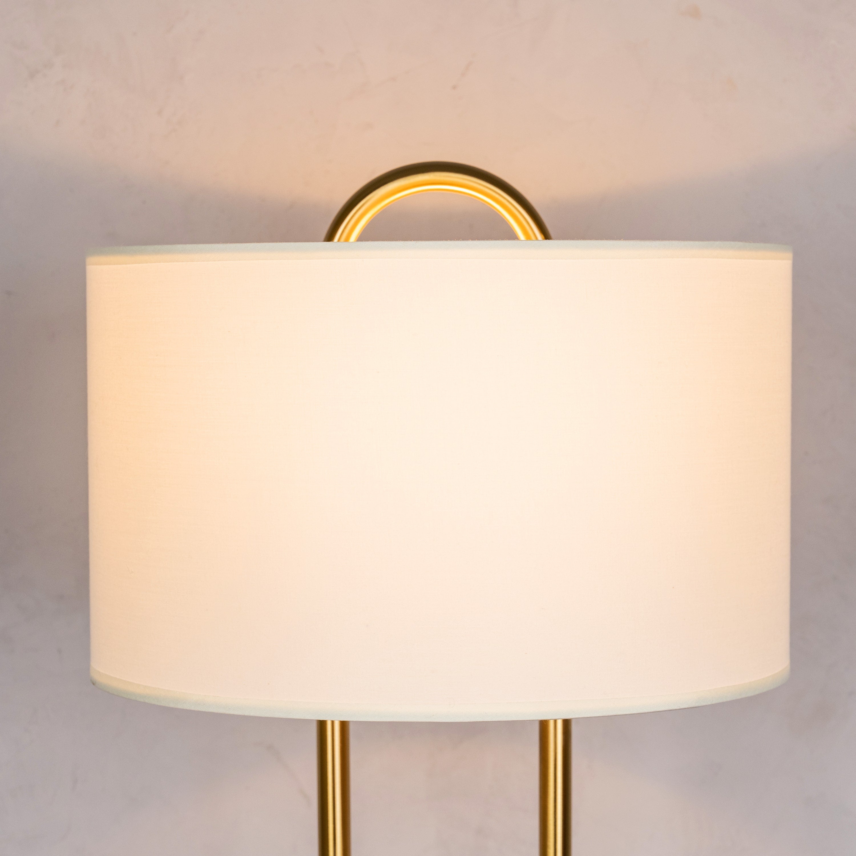 Hold Me Close (Gold, White) Marble Table Lamp