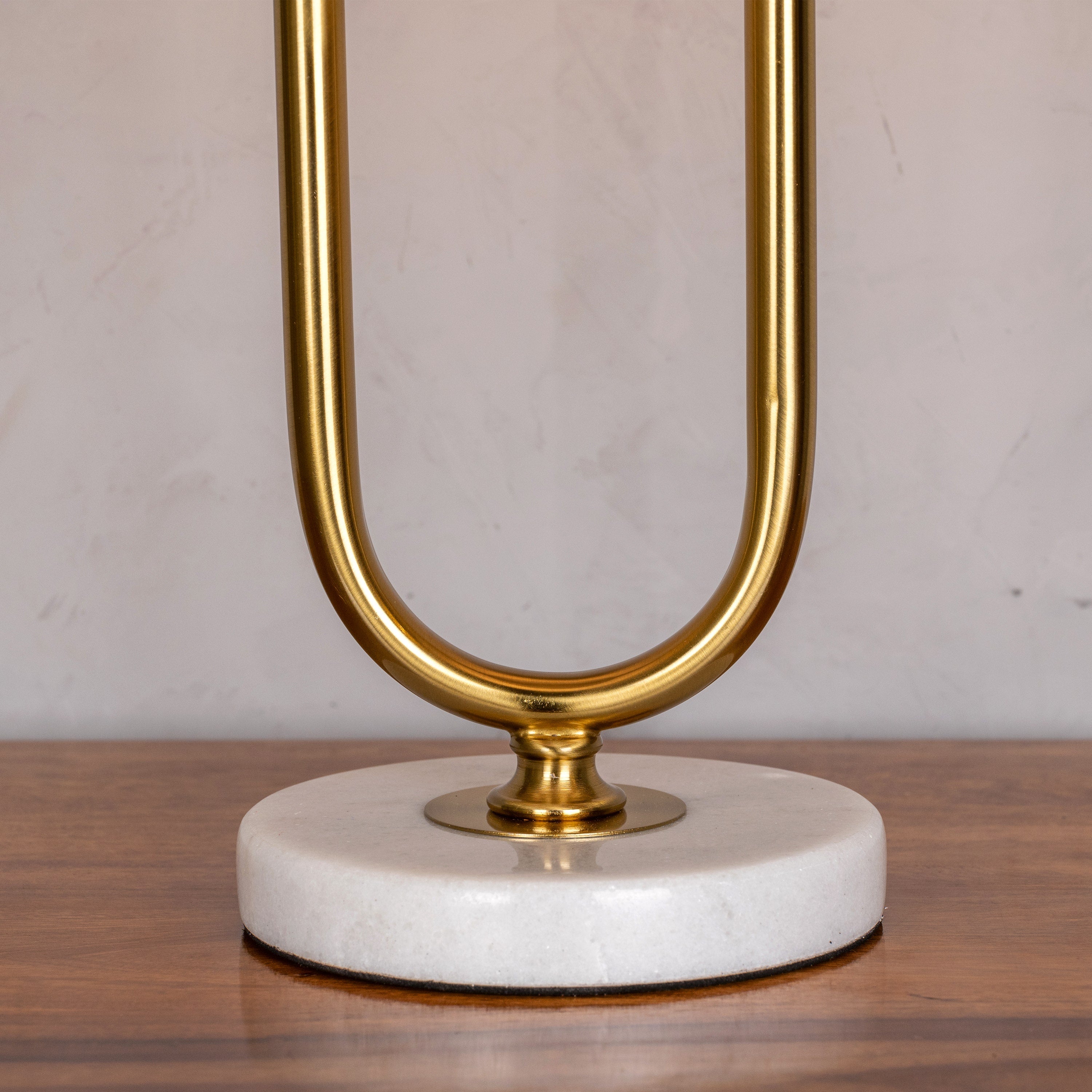 Hold Me Close (Gold, White) Marble Table Lamp