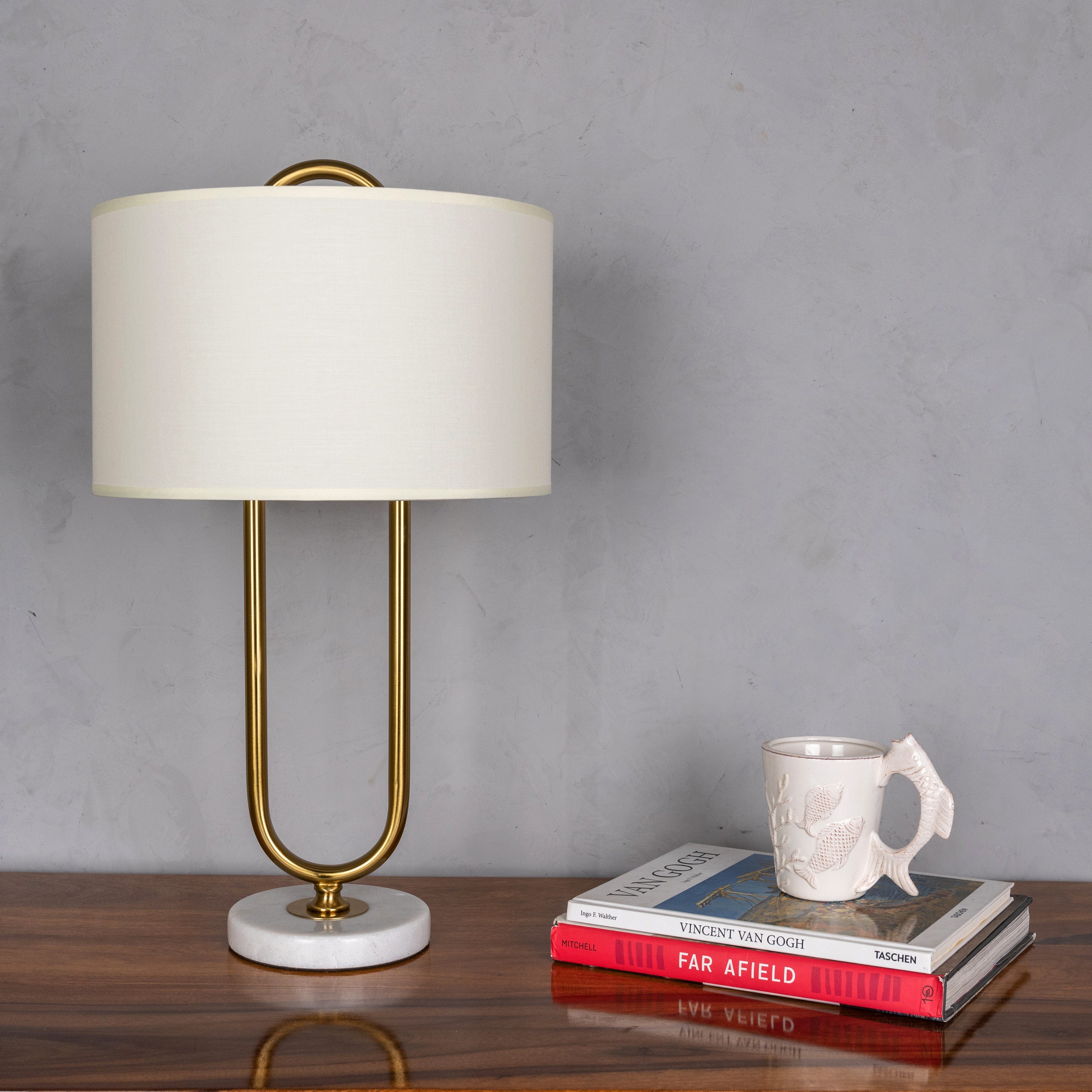 Hold Me Close (Gold, White) Marble Table Lamp