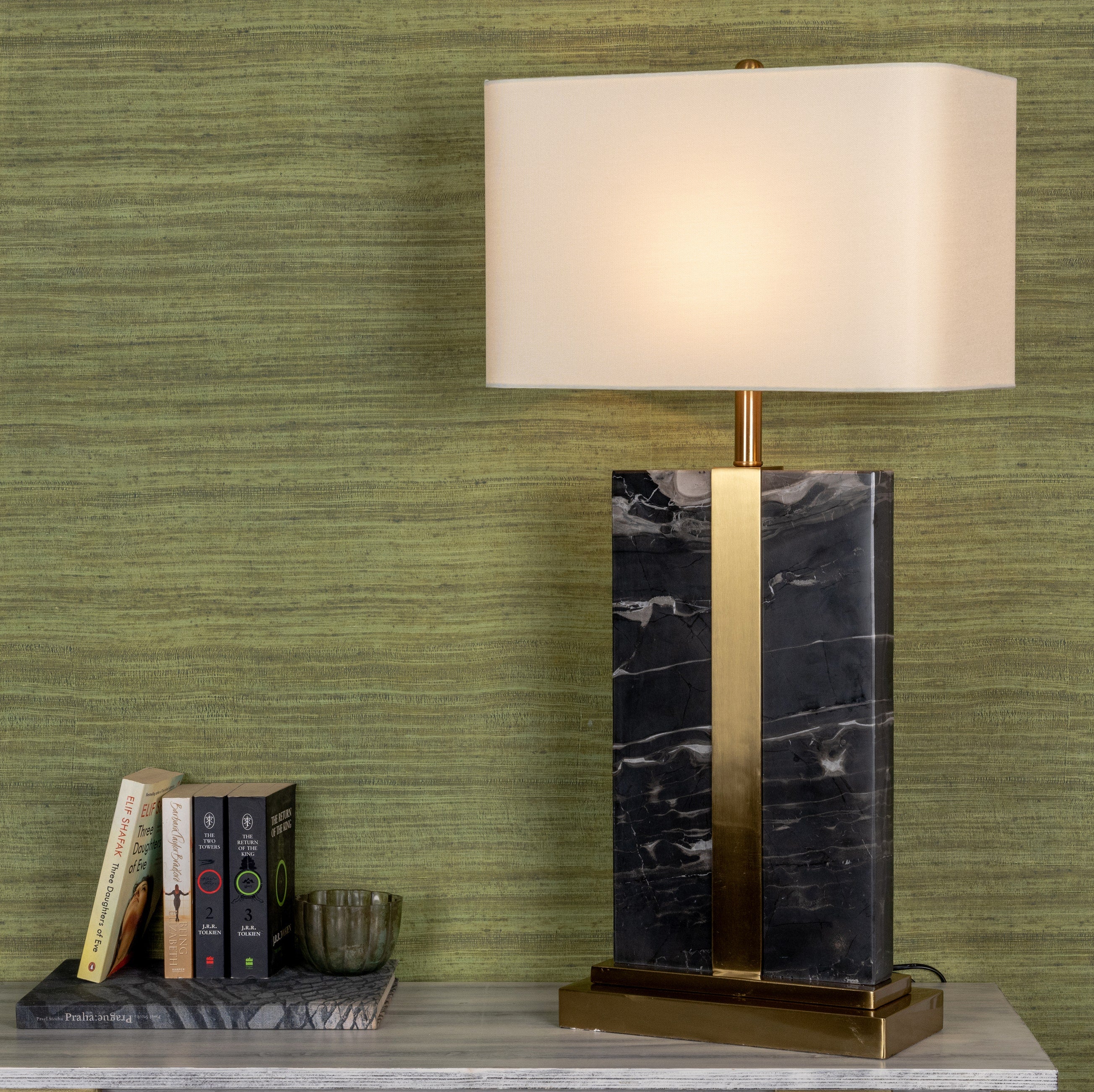 Fall In Love (Extra Large, Gold, Black) Marble Table Lamp
