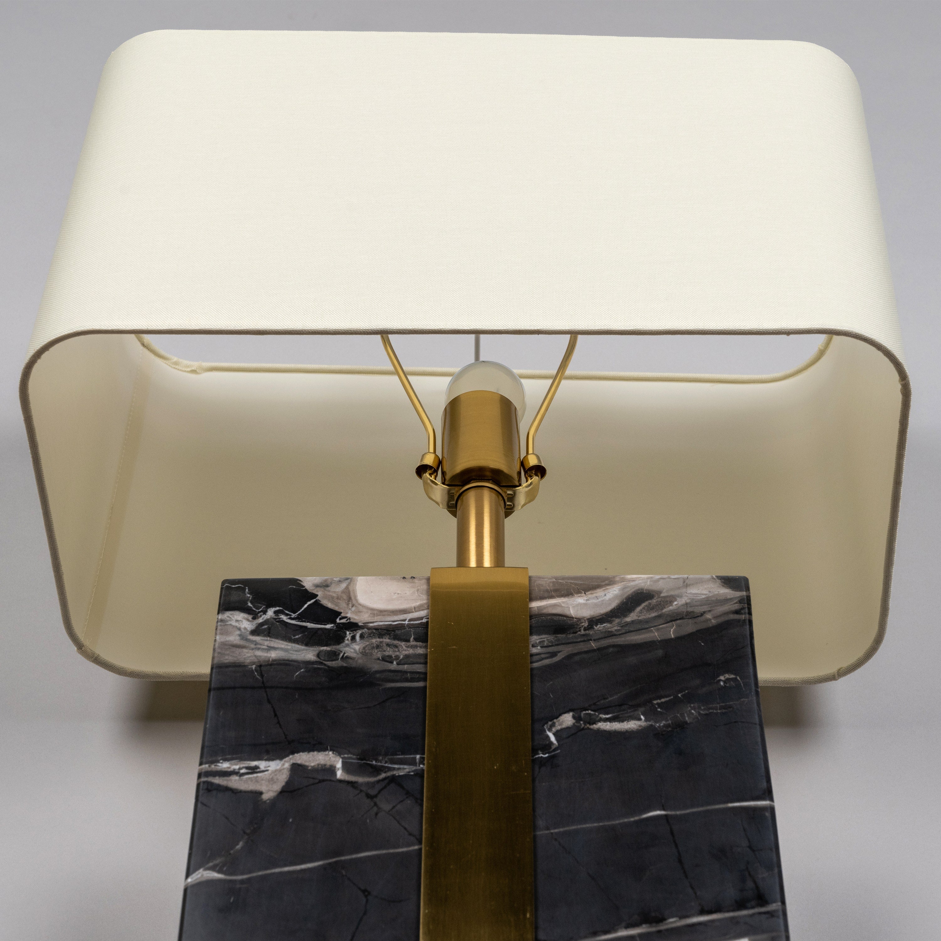 Fall In Love (Extra Large, Gold, Black) Marble Table Lamp