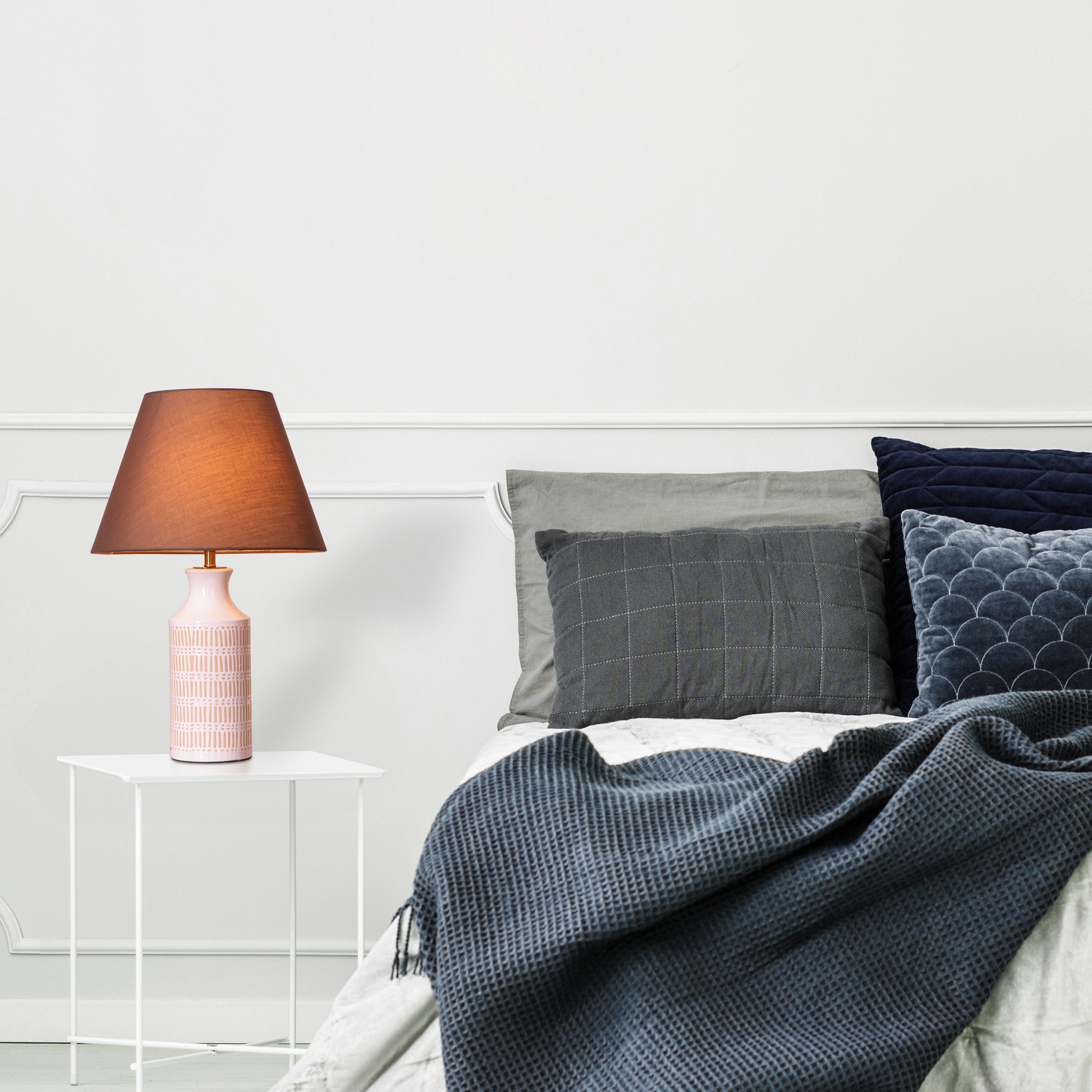 Tan Bran (Brown, Beige) Ceramic Table Lamp