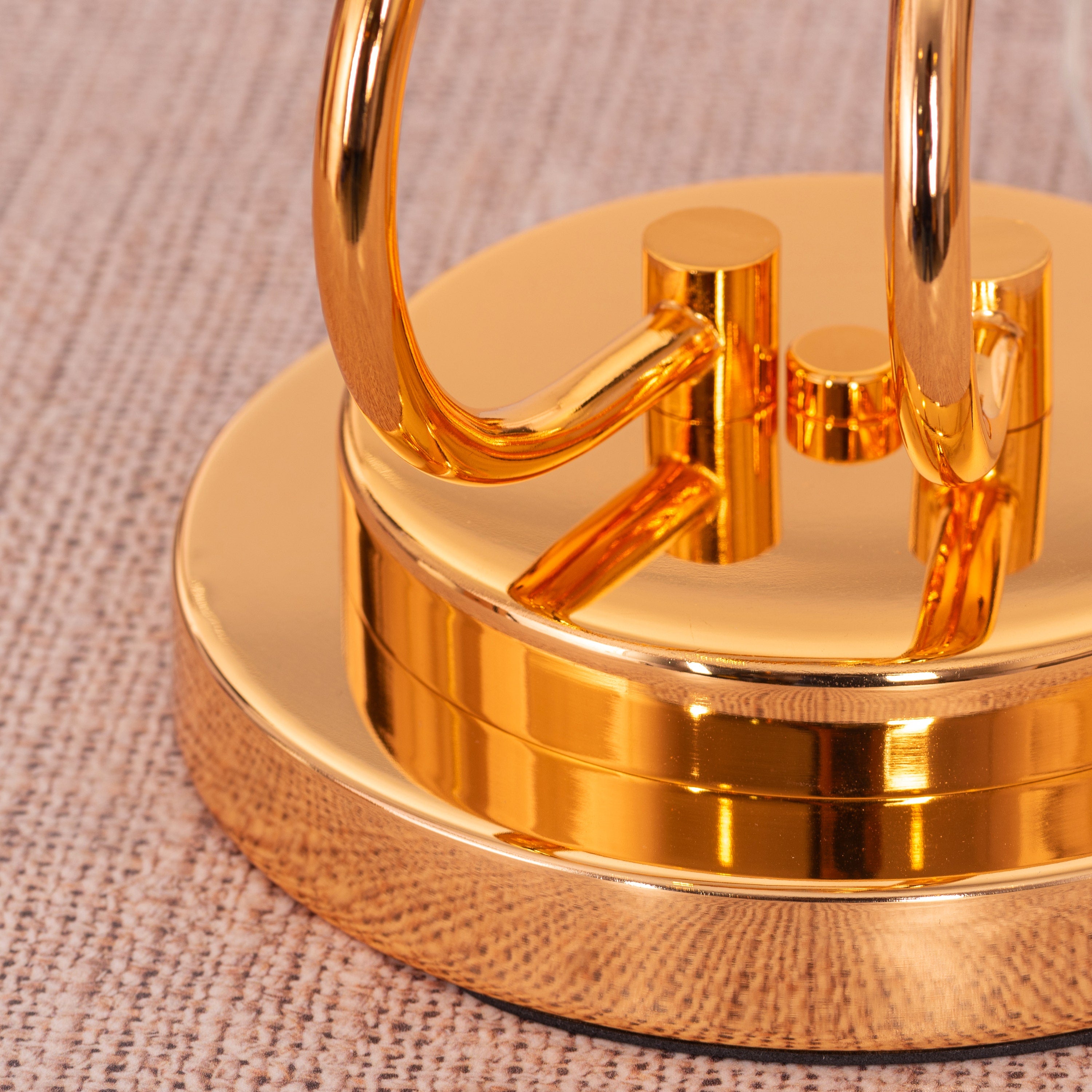 Play Your Cards (Gold) Table Lamp