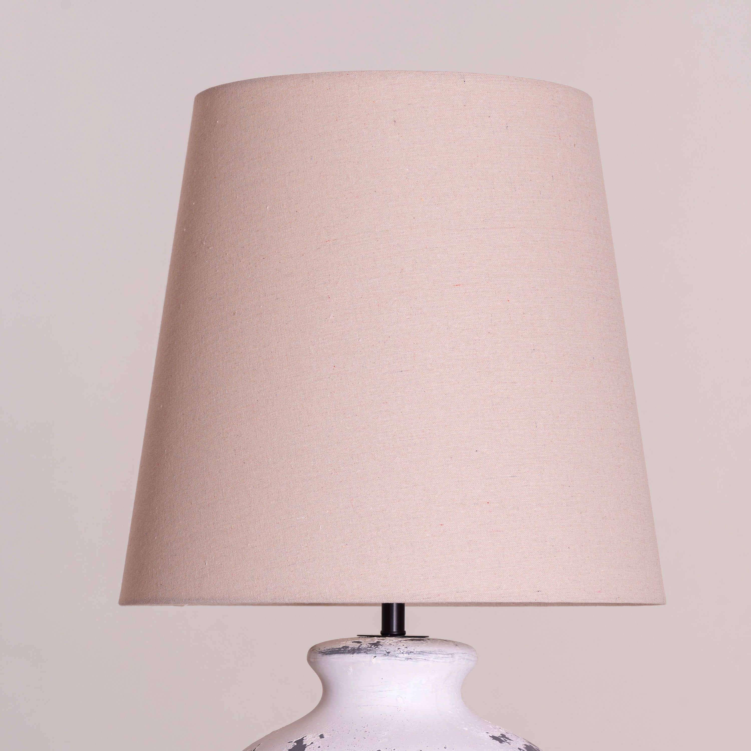 Snow Storm (White, Beige) Ceramic Floor Lamp