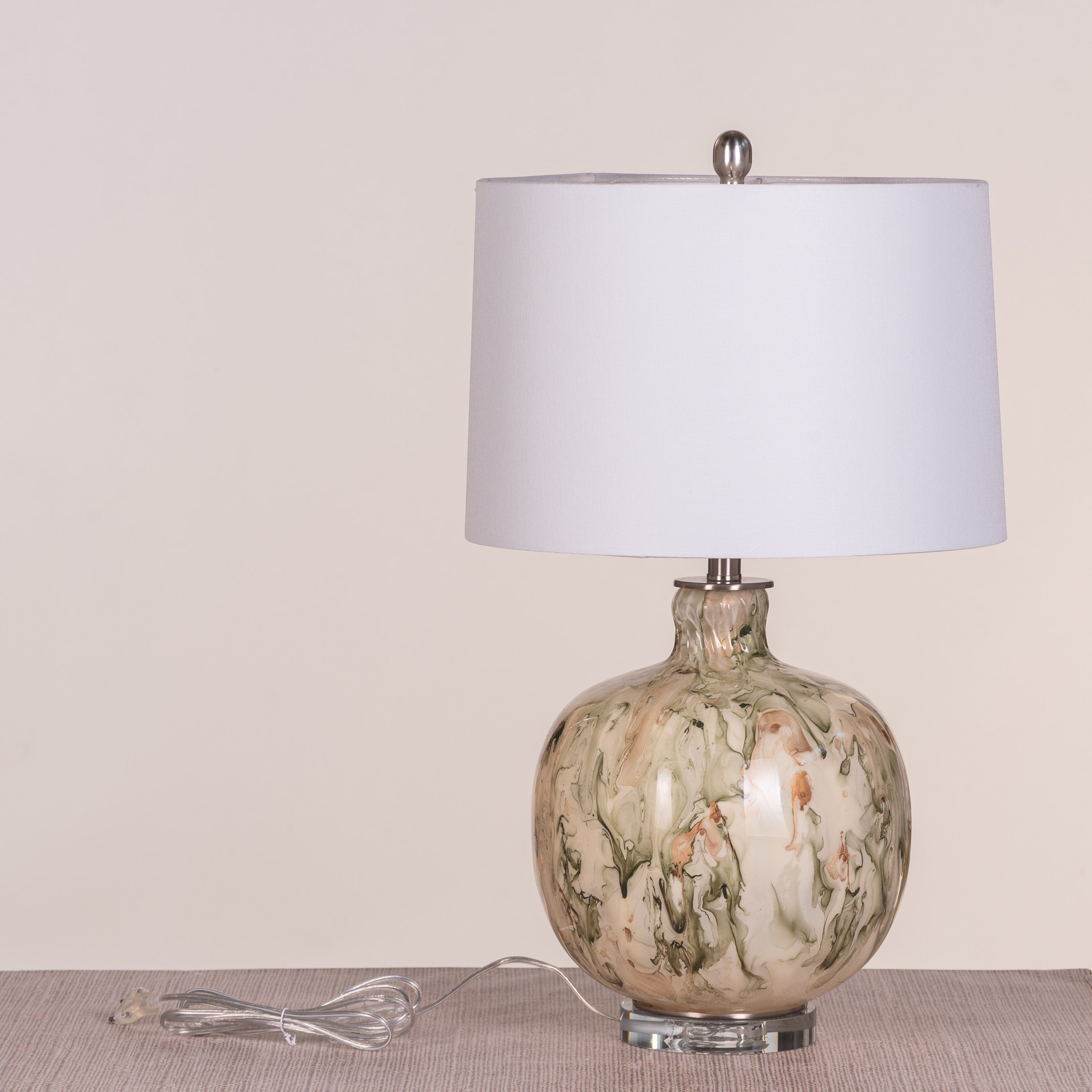 Fools Rush In (Green, White) Ceramic Table Lamp