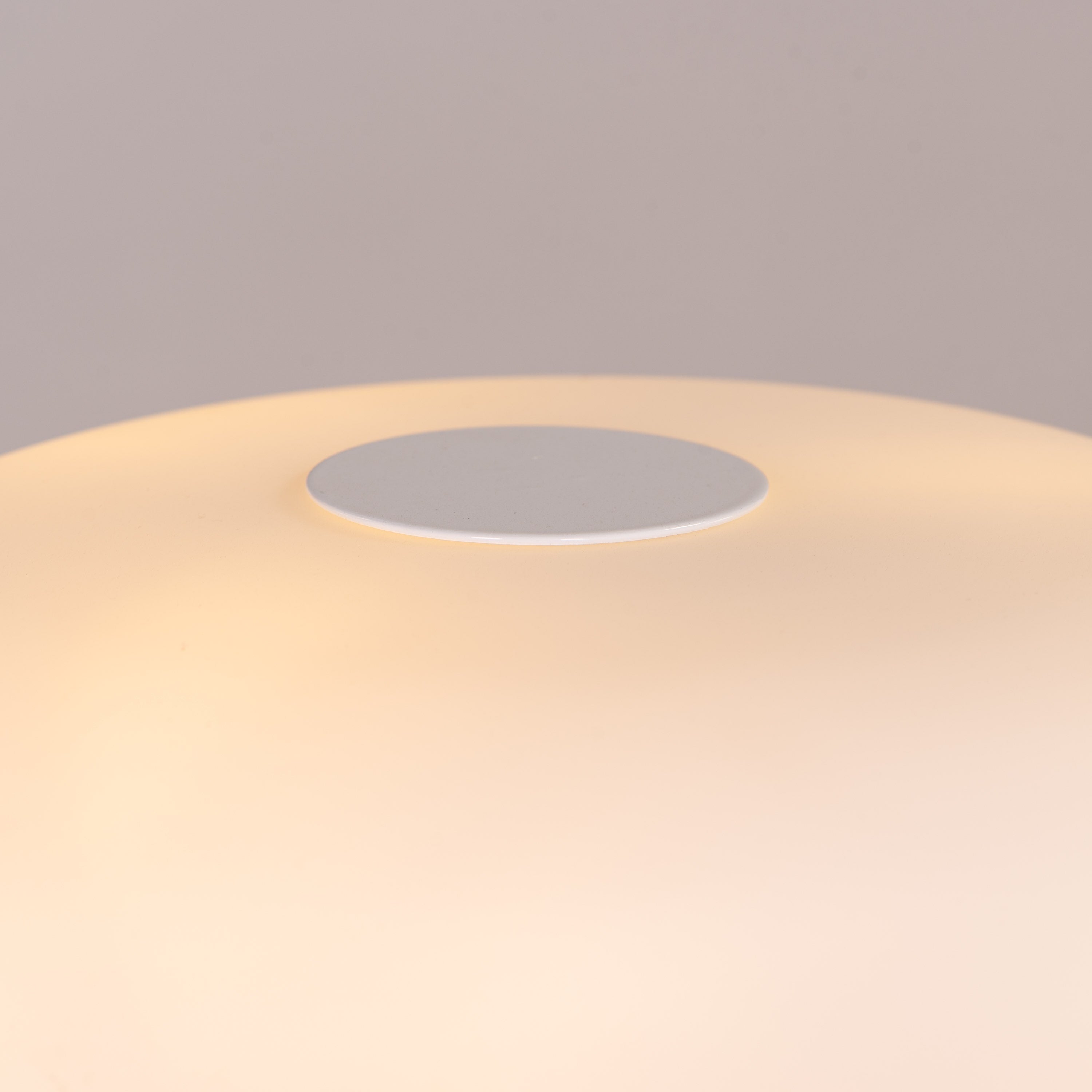 Out Of Control (Beige, White) Ceramic Table Lamp