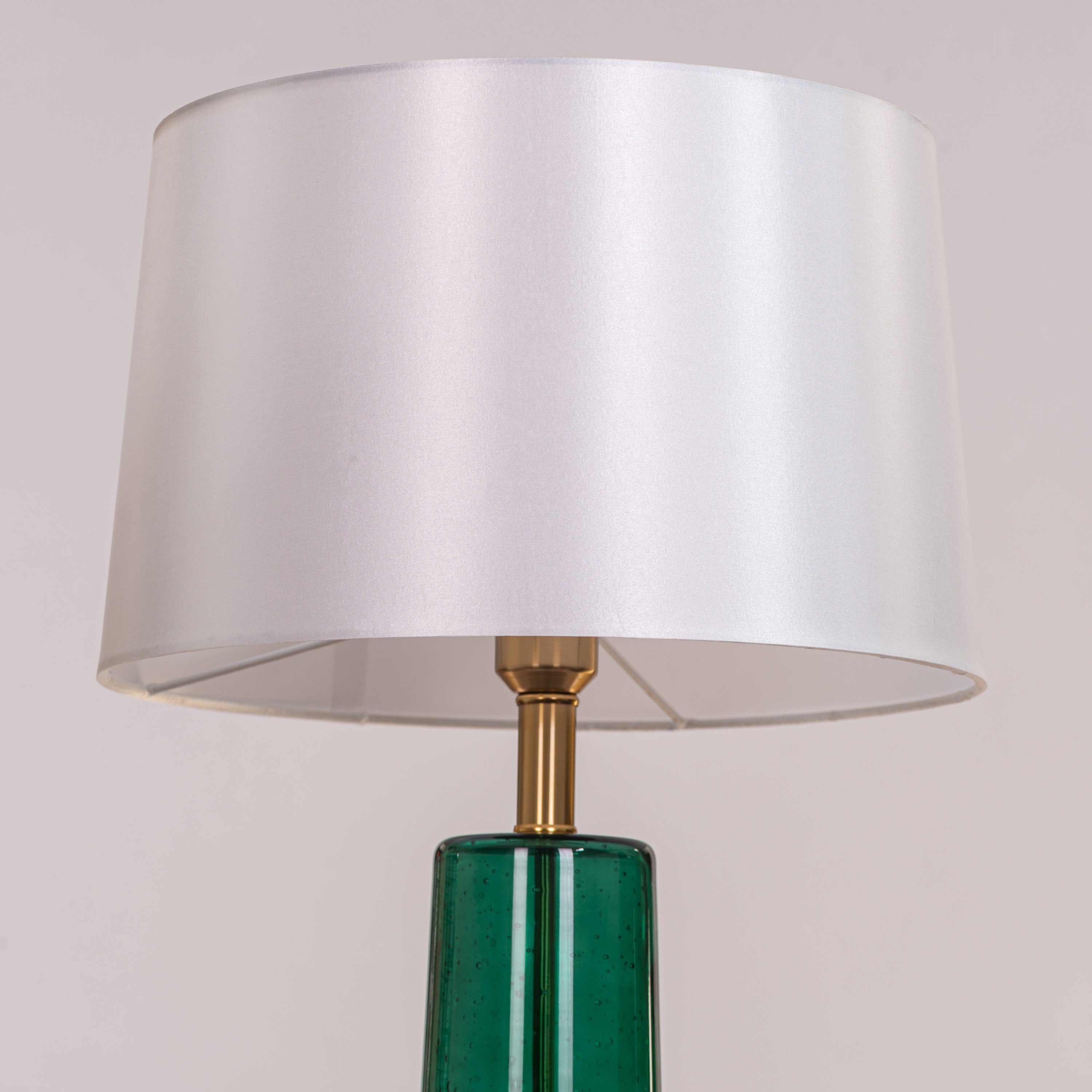 Cake By The Ocean (Green, Silver) Tinted Glass Table Lamp