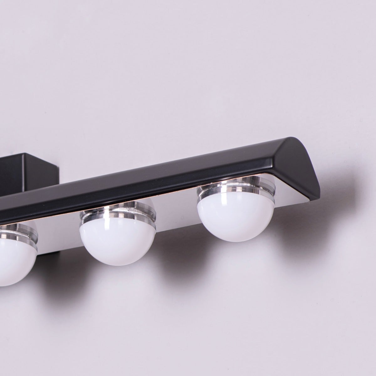 Stage Show (Large, White, Built-In LED) Vanity Light