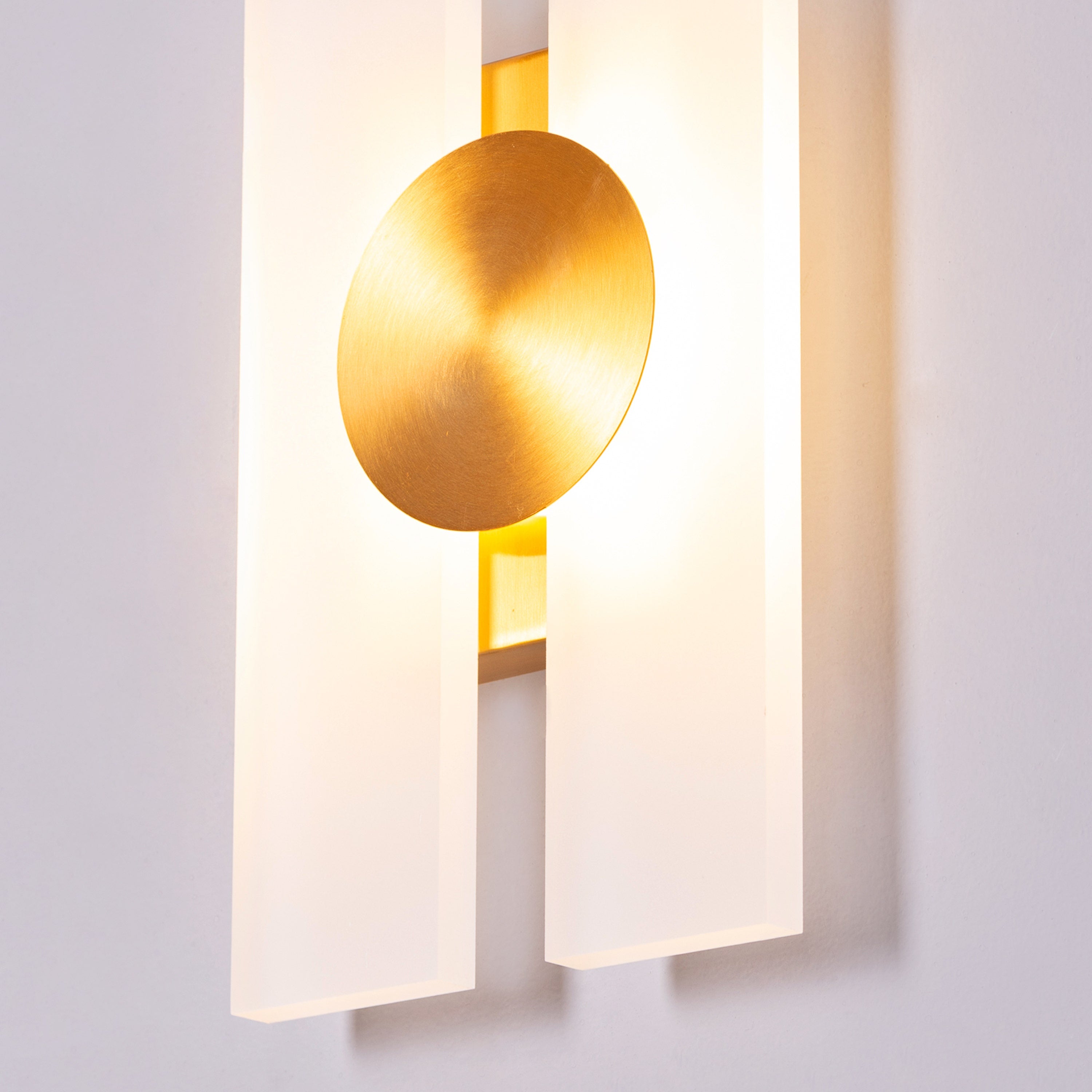Gold Spot (Gold, Built-in LED) Wall Light