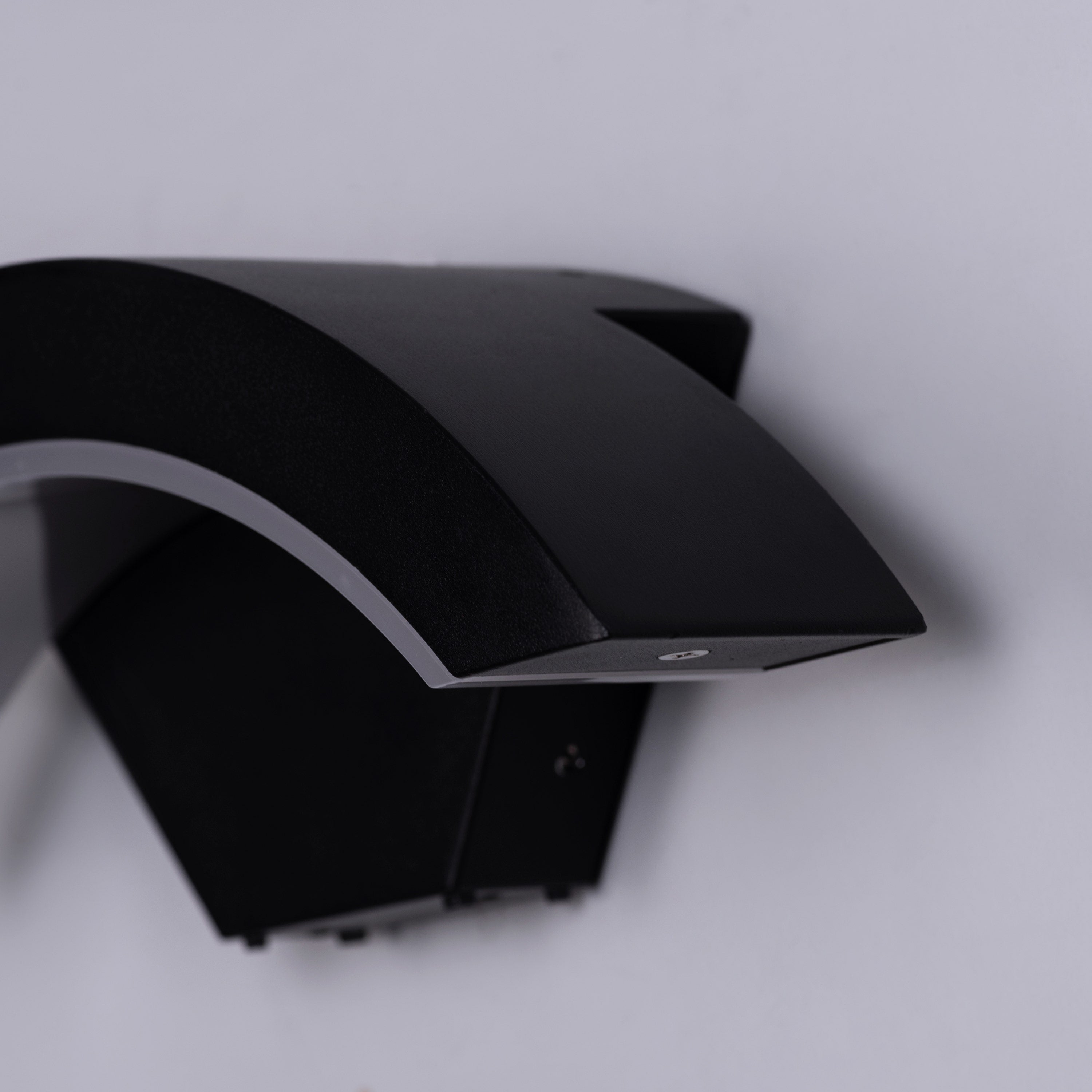 Oakridge (Black, Built-In LED) Outdoor/ Indoor Wall Light (IP65 Rated)