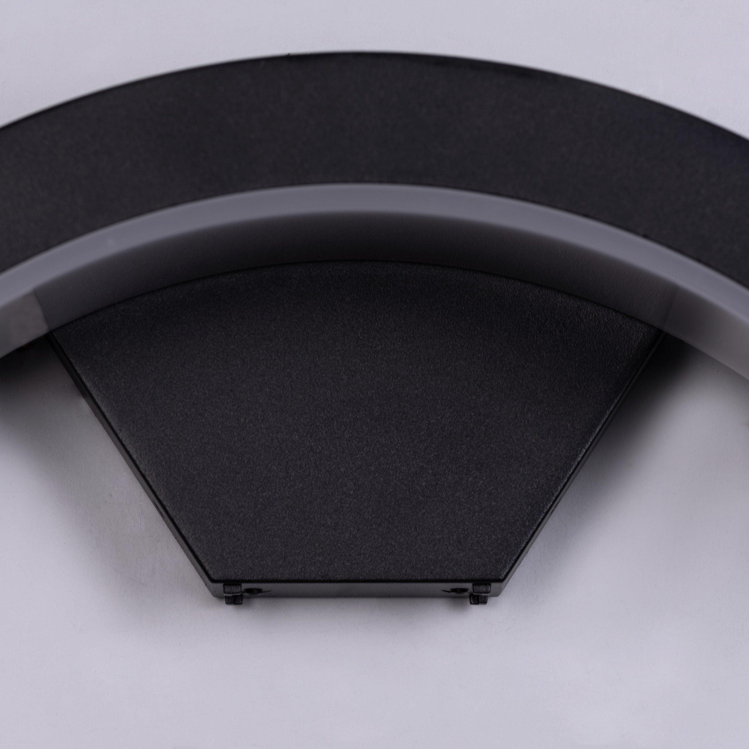 Oakridge (Black, Built-In LED) Outdoor/ Indoor Wall Light (IP65 Rated)