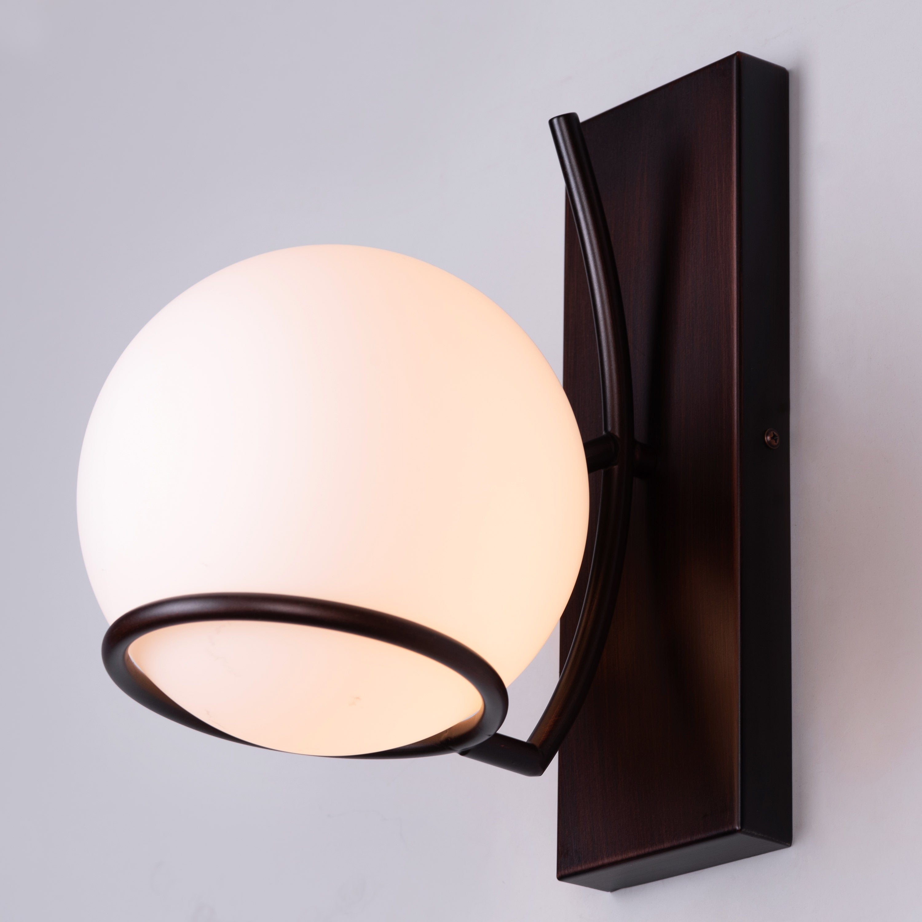 Heart Strings (Coffee) Wall Light