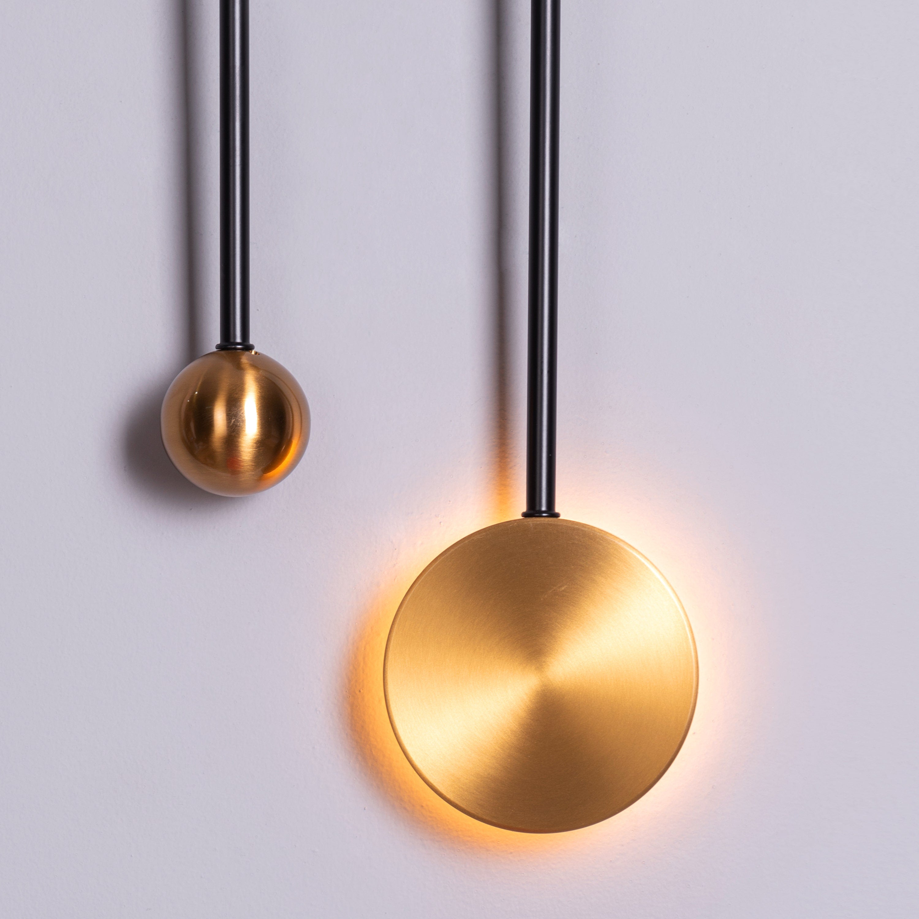 New Season (Black, Built-In LED) Wall Light