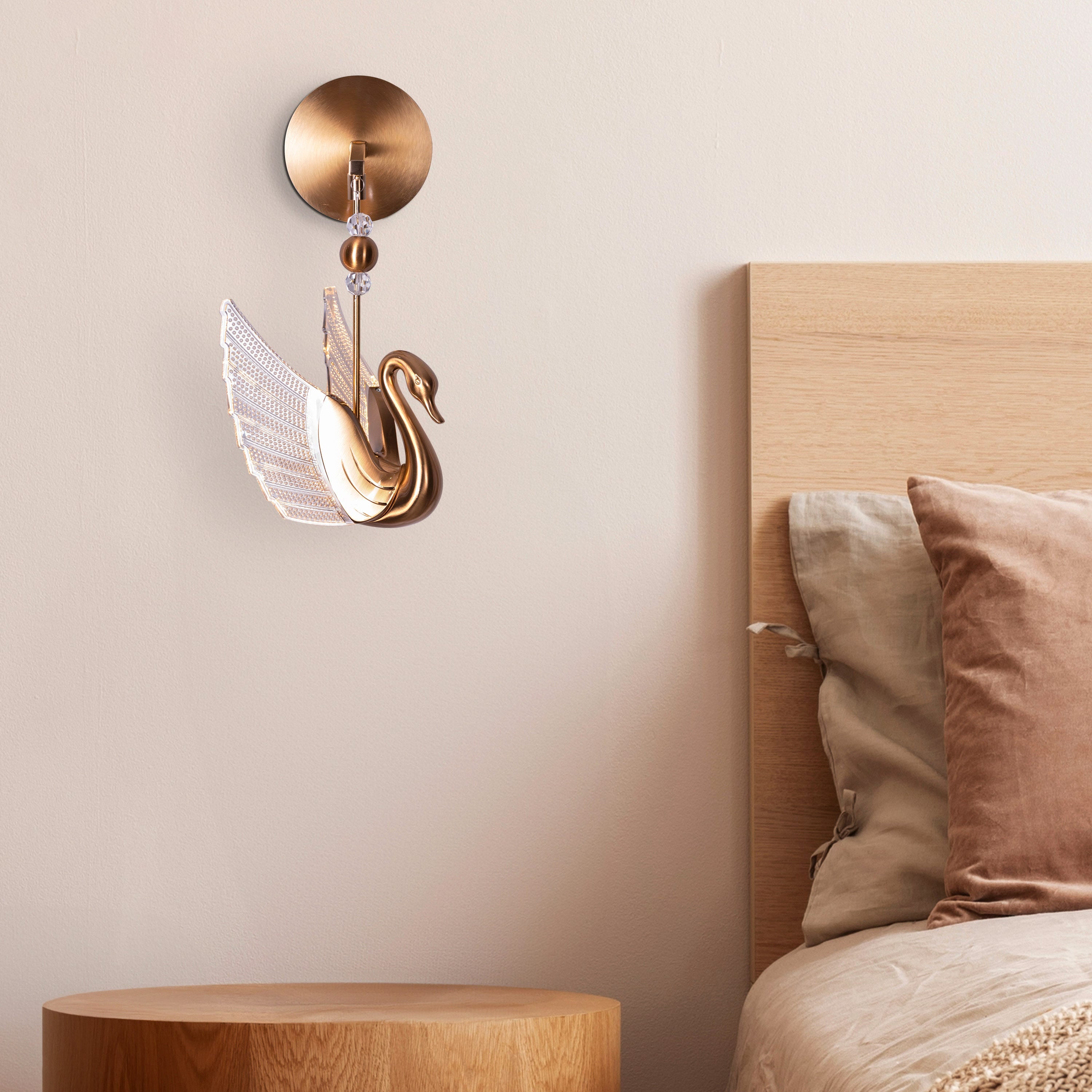 Two Birds One Throne (Gold, Dimmable LED with Remote Control) Wall Light